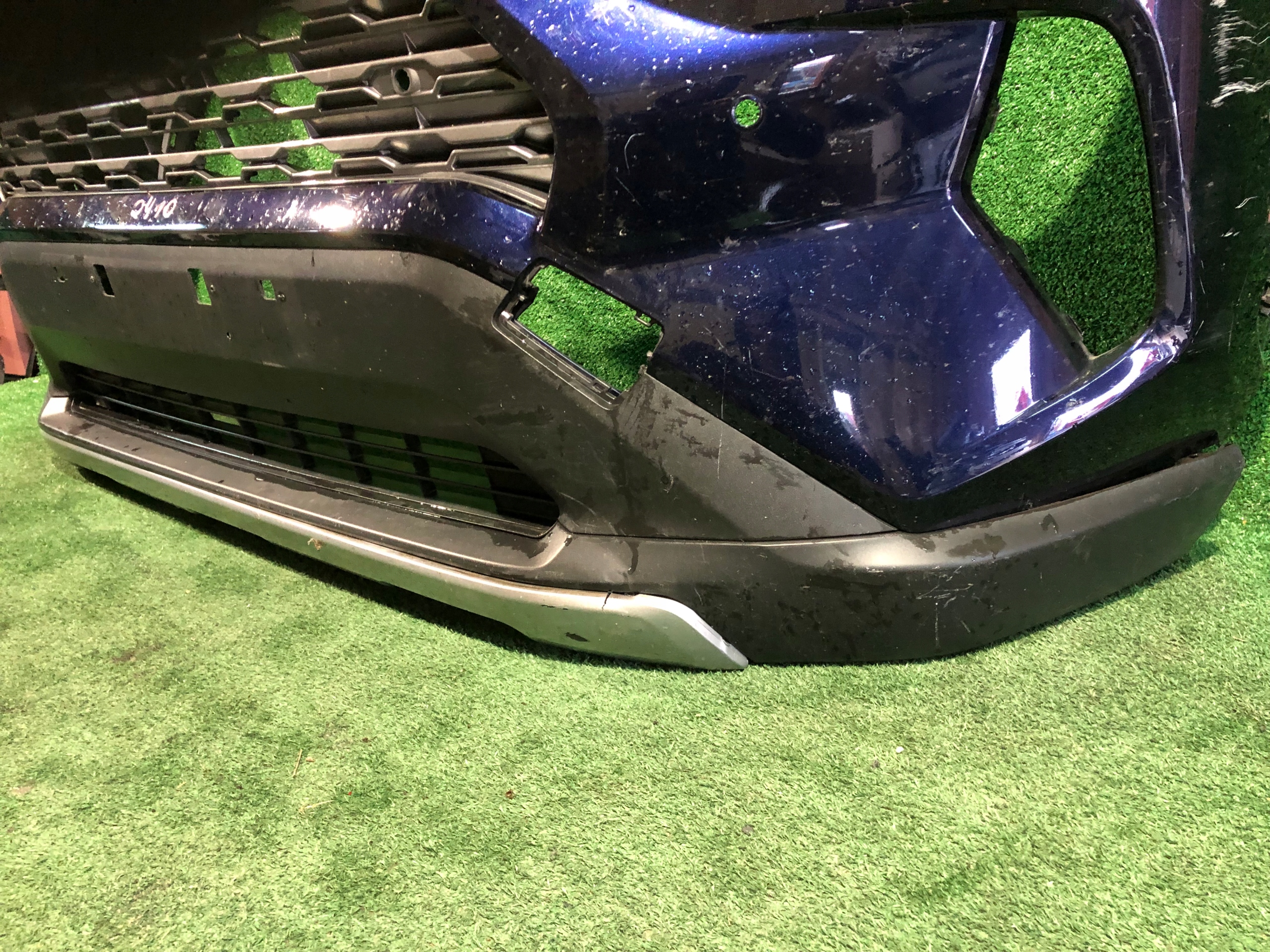 front bumper front TOYOTA RAV4 V PDC