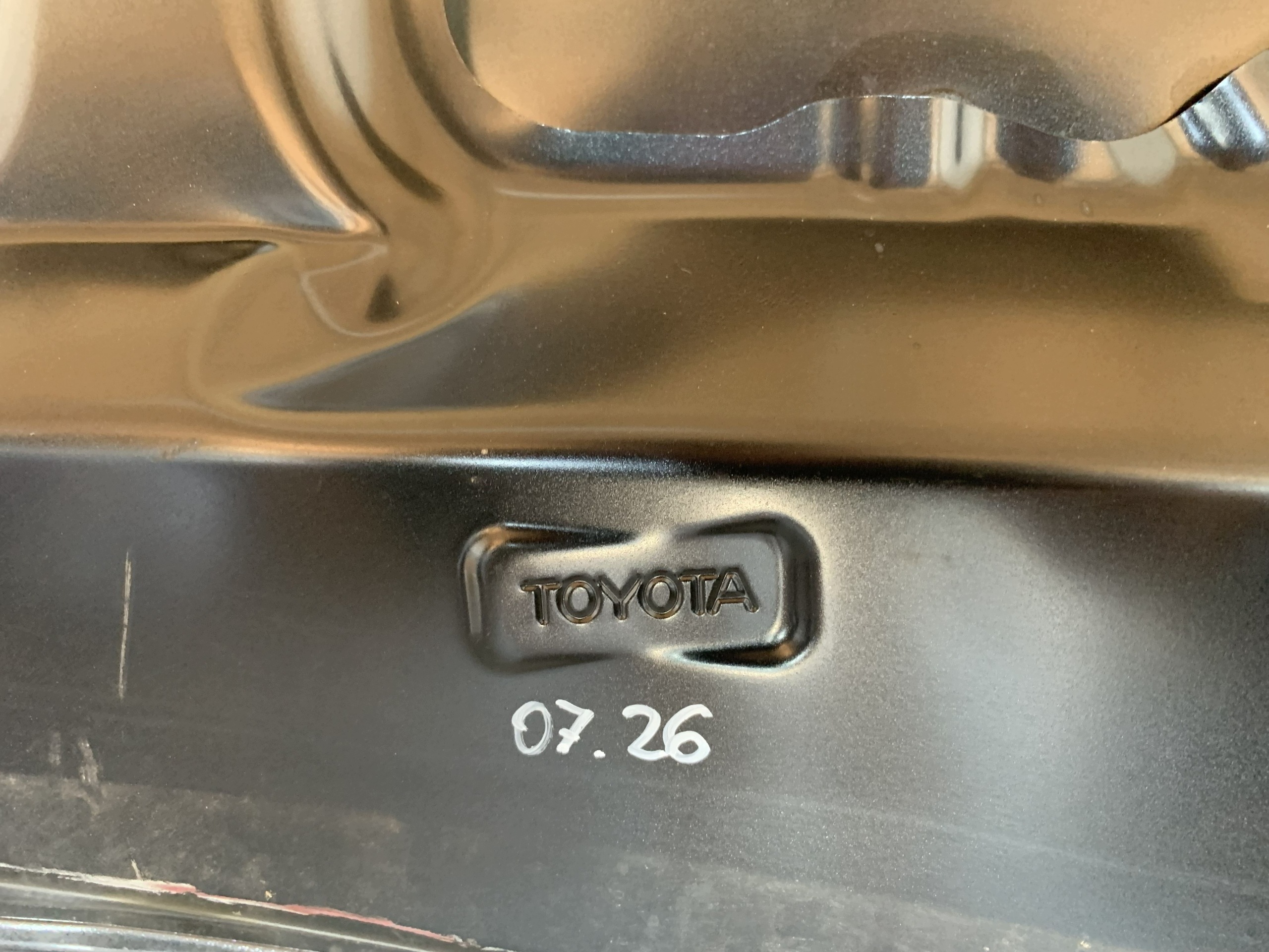 cofano Toyota Yaris 4 IV 20r 07.26