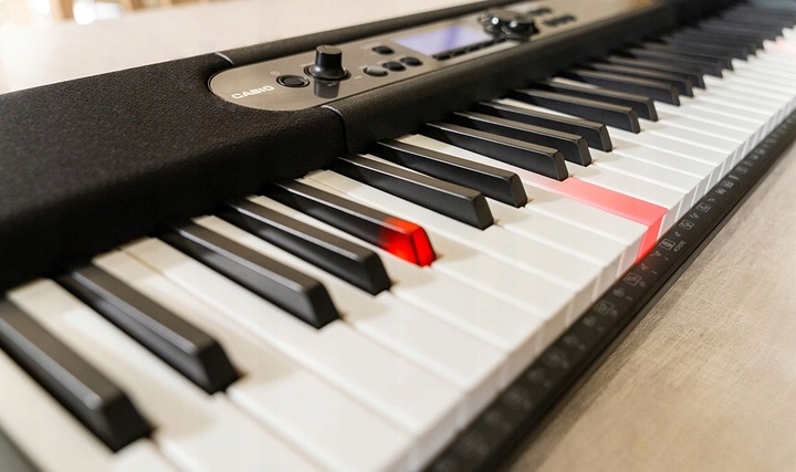 KEYBOARD ORGANY CASIO LK-S450 + ZASILACZ - PODŚWIETLANE KLAWISZE Marka Casio