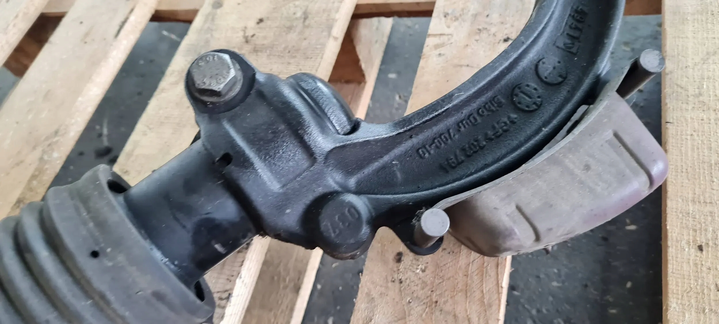 S6 C7 4G A6 LIFT shock absorber left front front 4G0616039AL S7 4G A7