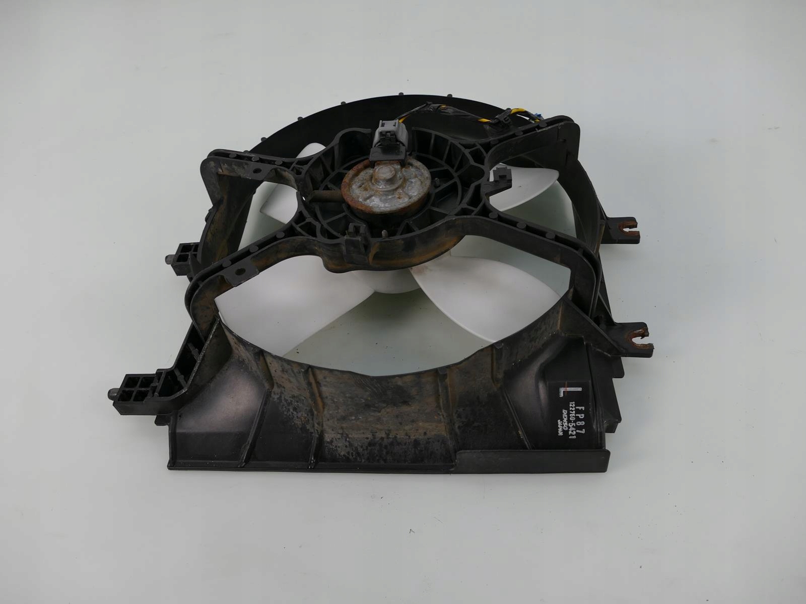 MAZDA PREMACY 1.8 b ventilátor klimatizaci