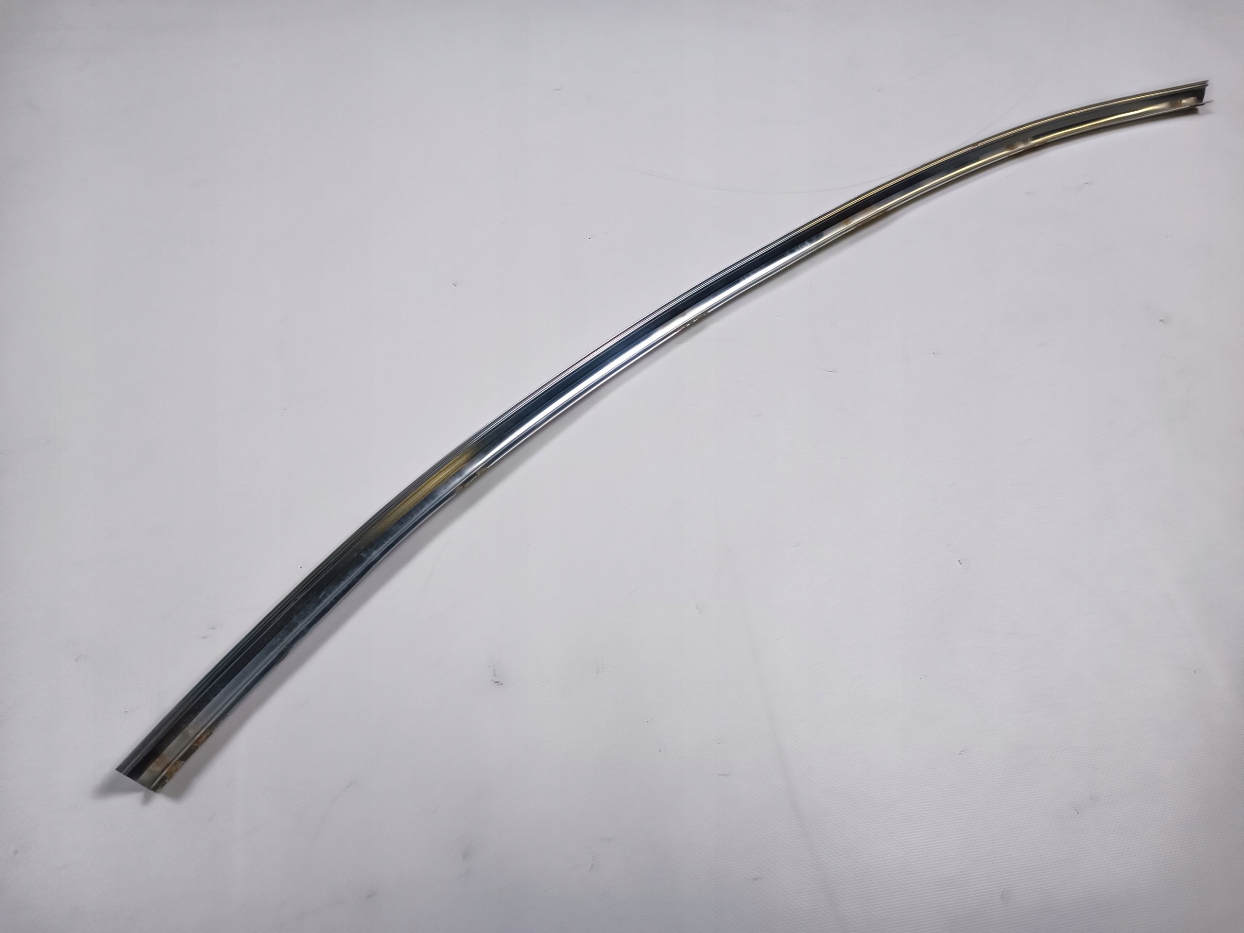 moulding windows czolowej upper Mercedes-Benz SL 107
