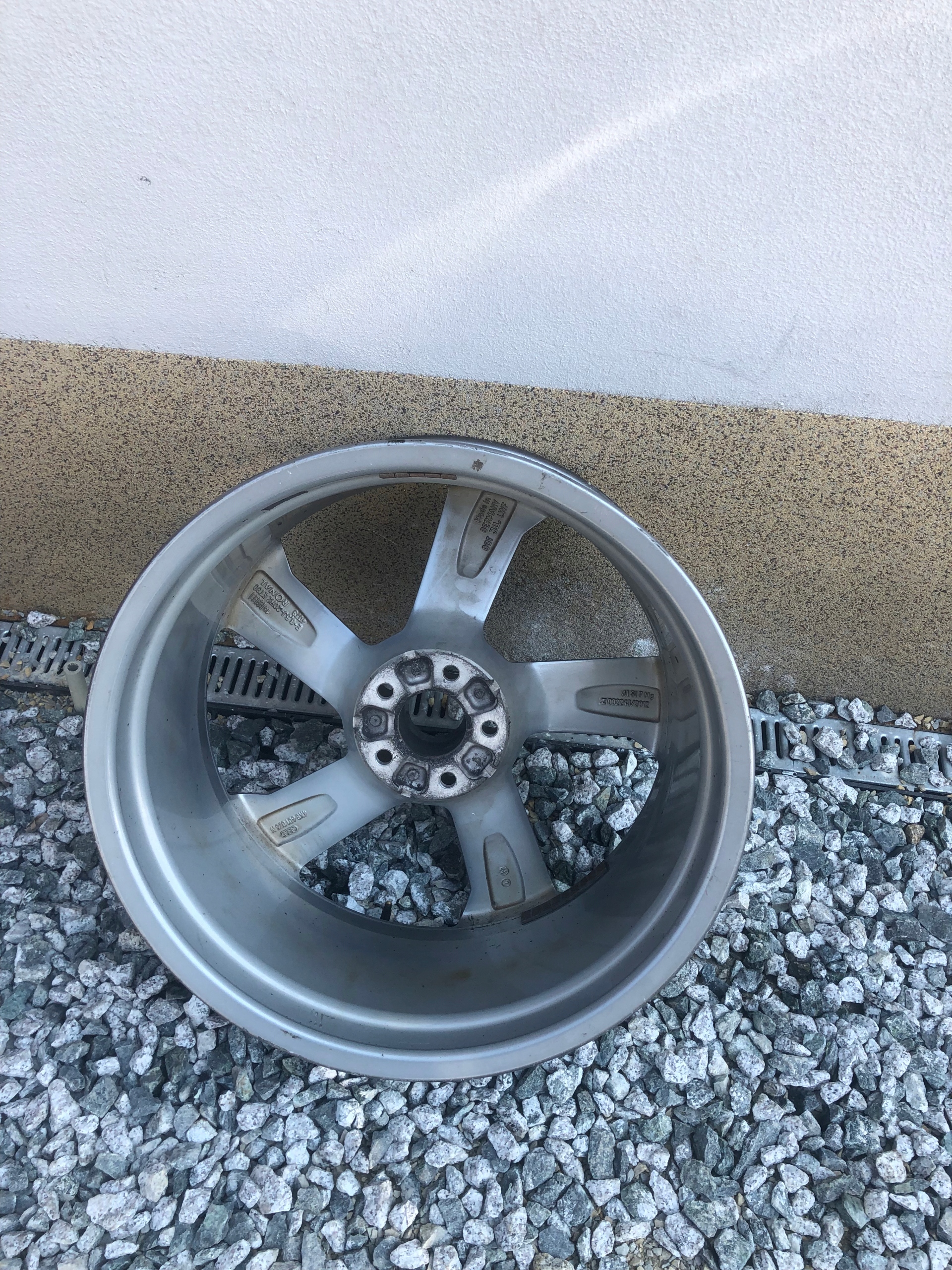 disk disk hliníkový AUDI A7 20” ET30 8,5J nr.F01