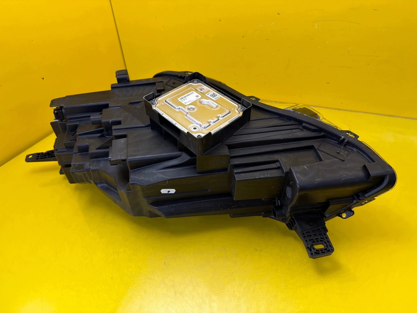 light right Ford Kuga MK3 Escape Full Led LV4B-13E014-FH