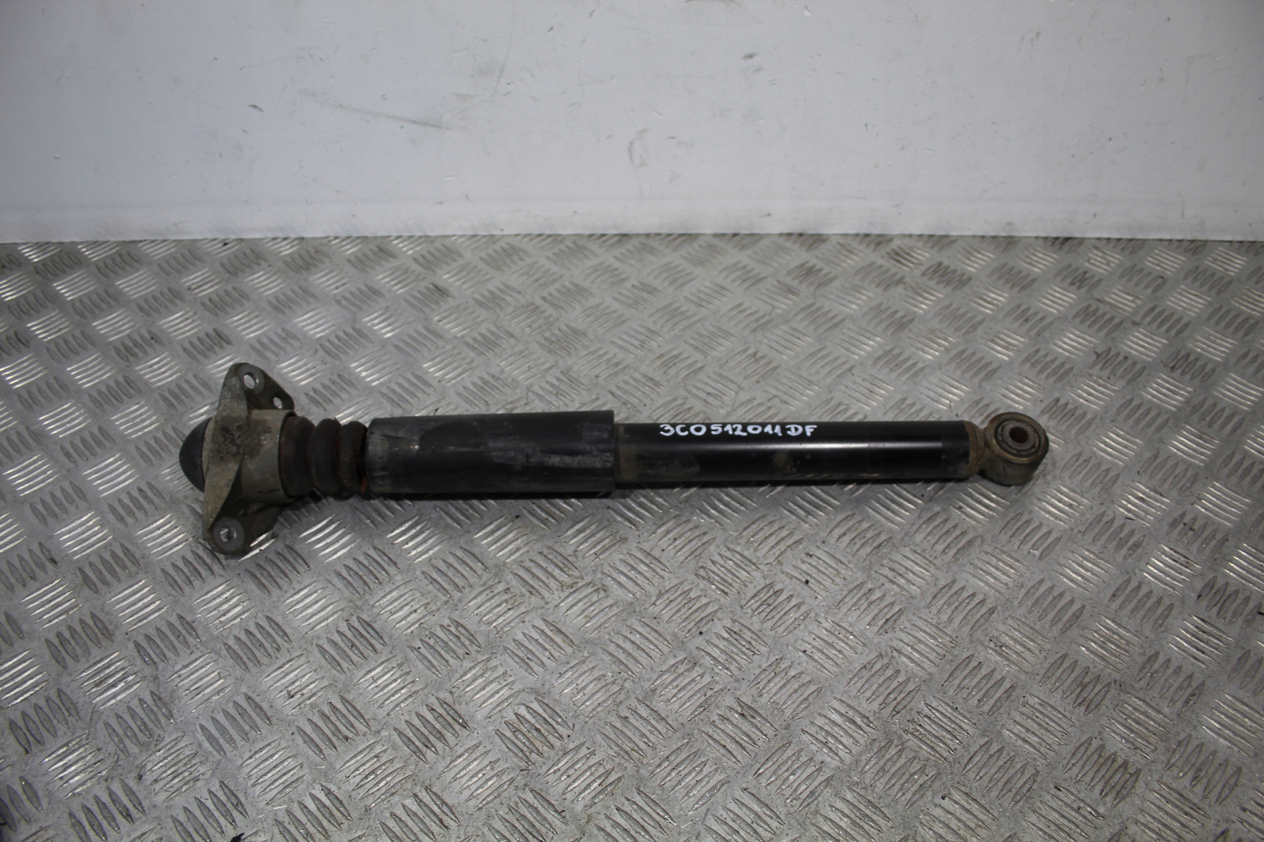 amortizer VW PASSAT 3C 3C0 3C9 3C0512011DF