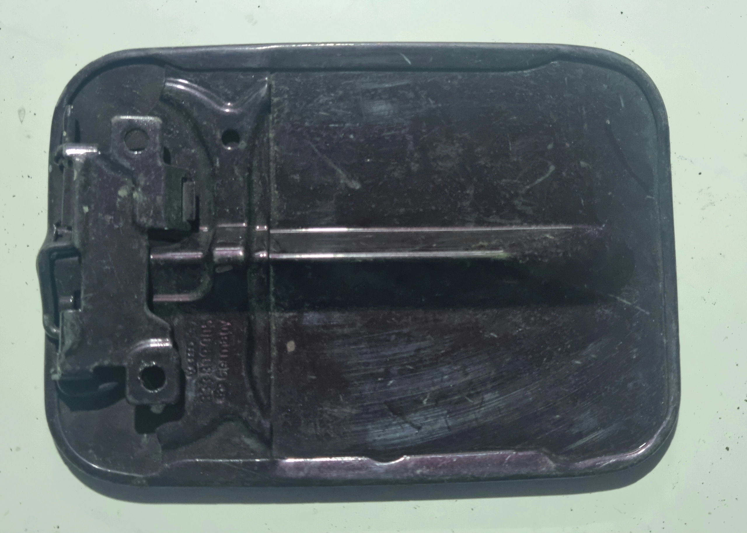 VW PASSAT B3 Tankklappe des Kraftstoffsbehälters 333809905