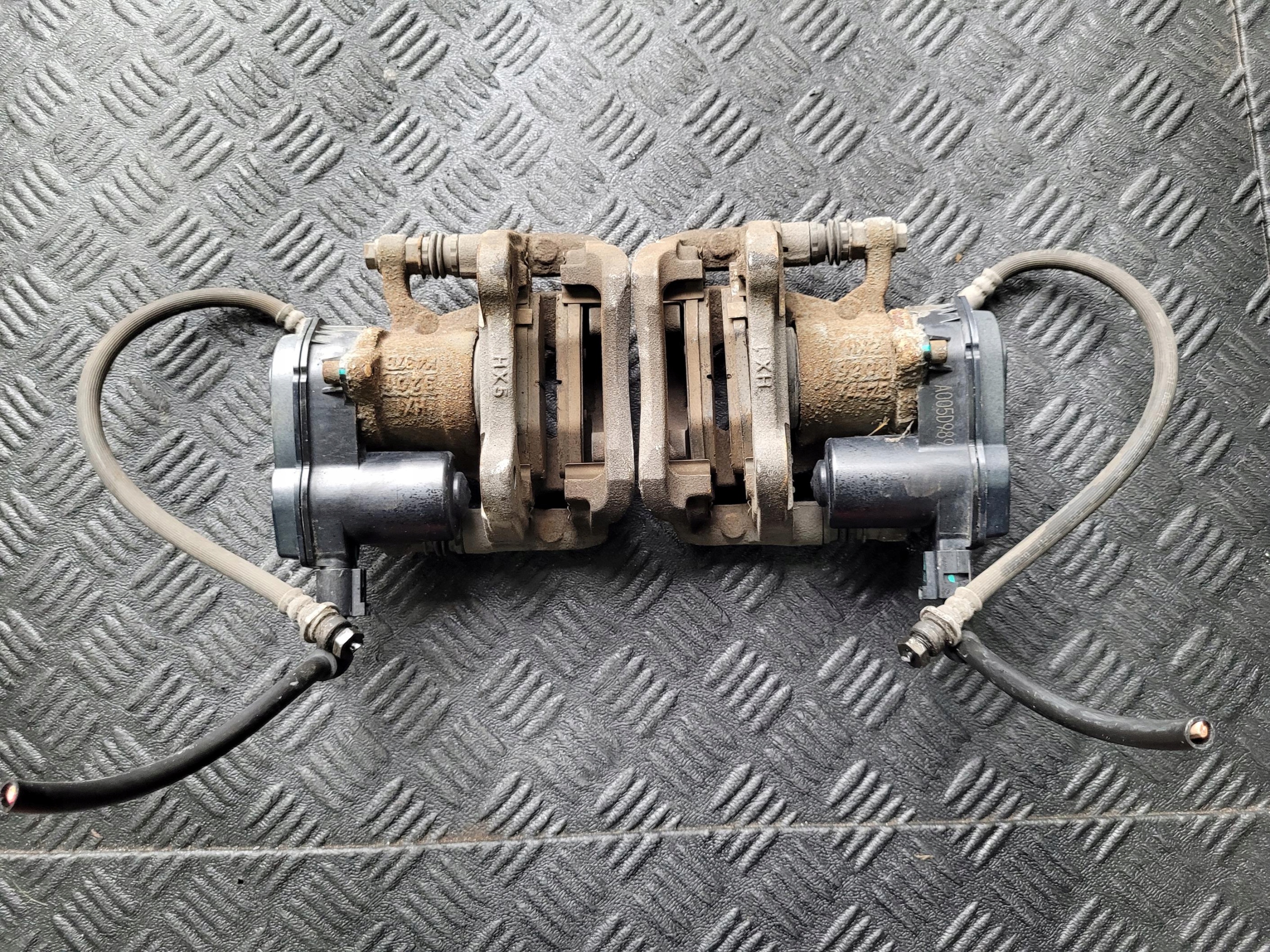 caliper rear part rear left MG HS and 1.5 T TGI
