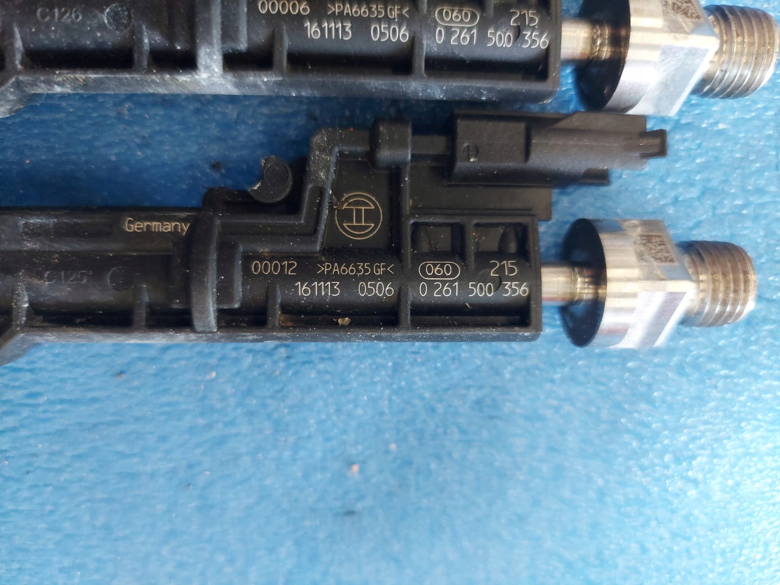 Einspritzdüse BMW 4.4 V8 N63B44C BOSCH 0261500356