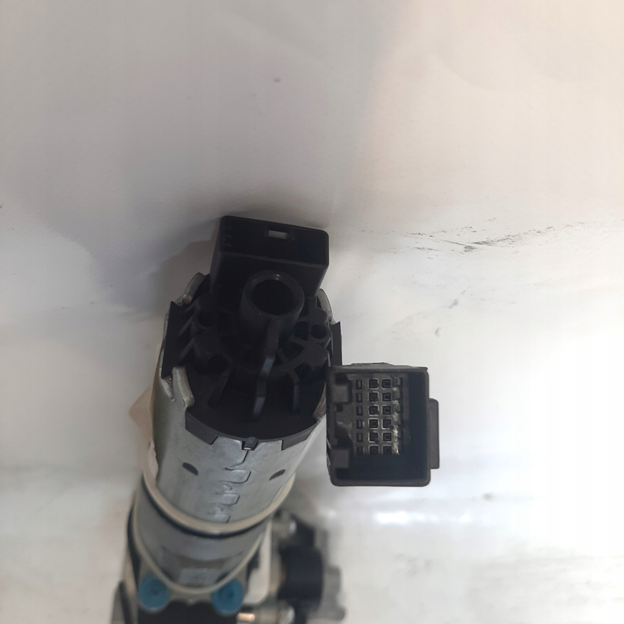 damper bonnet DOCIAG AUDI A8 D4 2010 4H0827851A