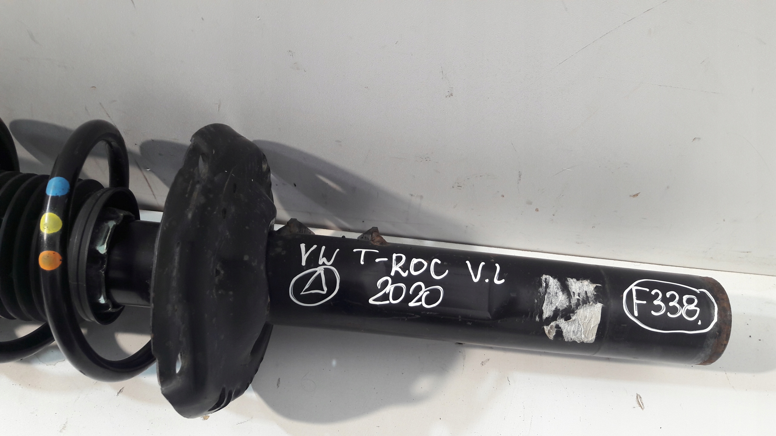VW GOLF AUDI A3 2022 T-ROC shock absorber left front McPherson 5Q0412331E