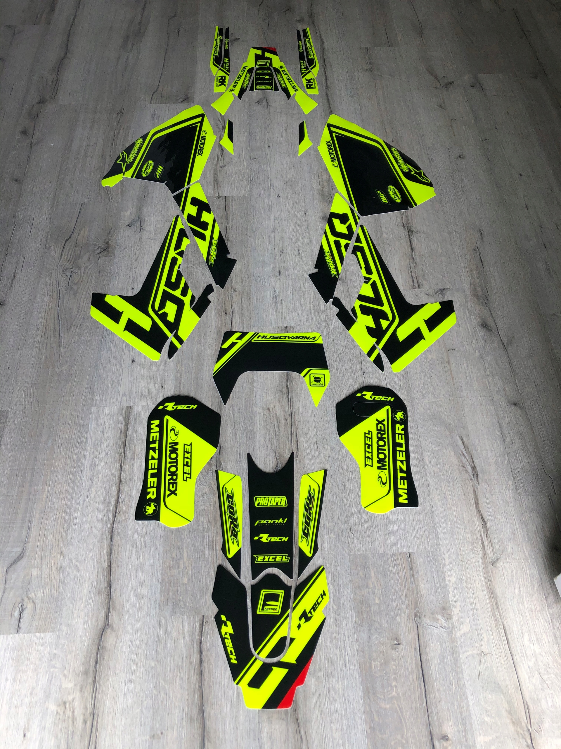 Husqvarna Te Fe 17-19 dyha Fluo Core Cubamoto