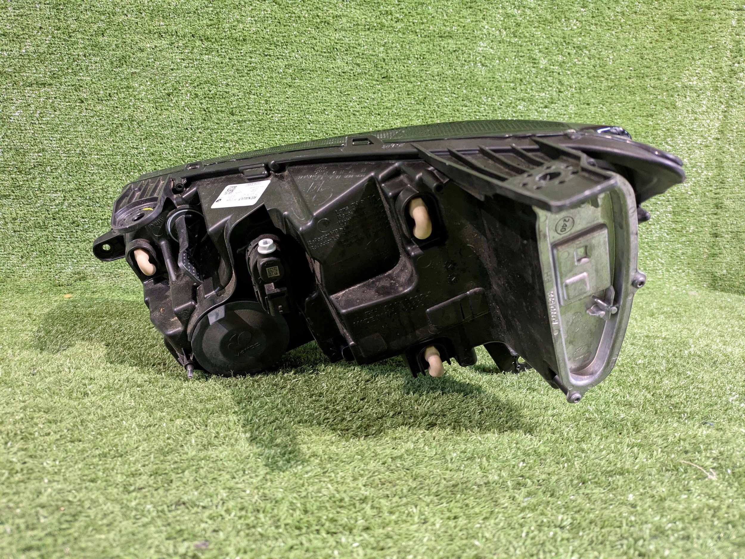 REFLEKTOR right front DACIA SANDERO JOGGER LOGAN FULL LED NR.1082