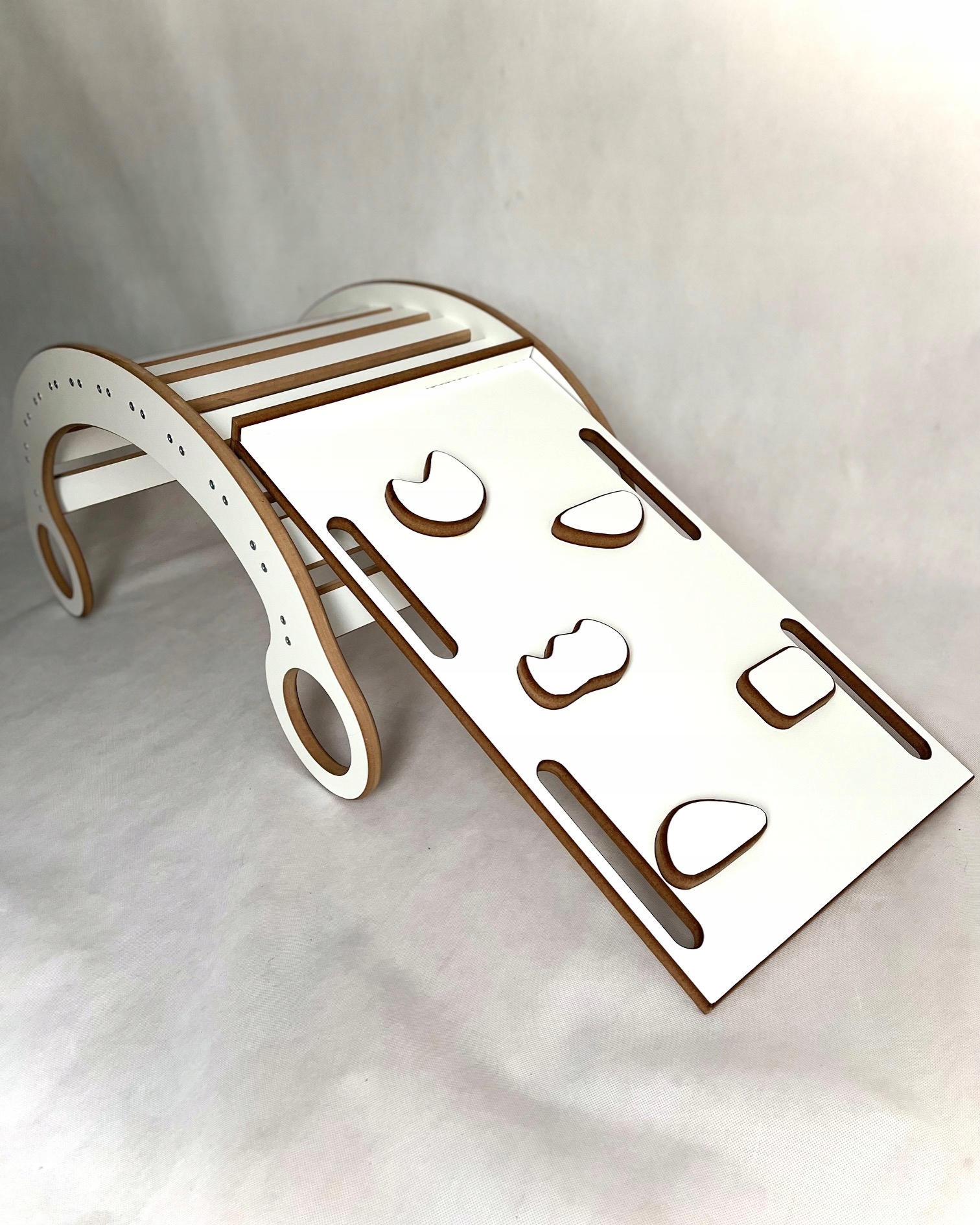 Drewniany Bujak Montessori dziecka + Poduszka Róż + Ścianka + Zjeżdżalnia Rodzaj bujaki