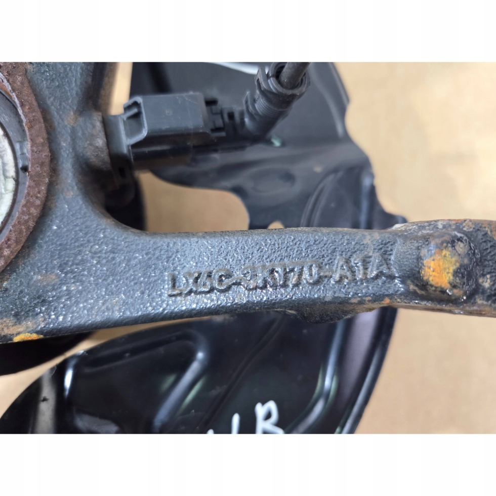 Ford Kuga MK III swing front right LX6C3K070A1A (A335)