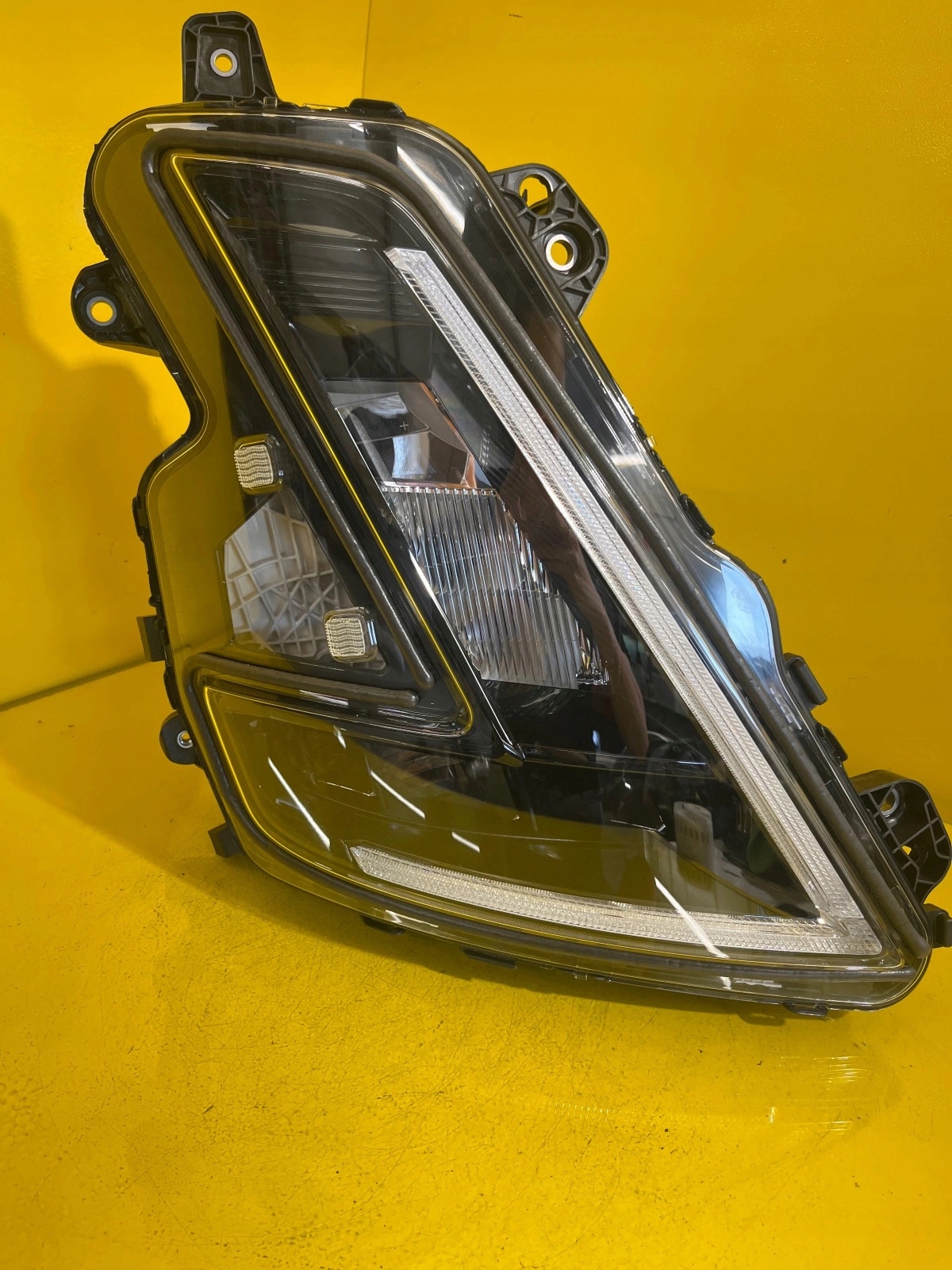 light right left Volvo FH 16 complete 23920860 23920859