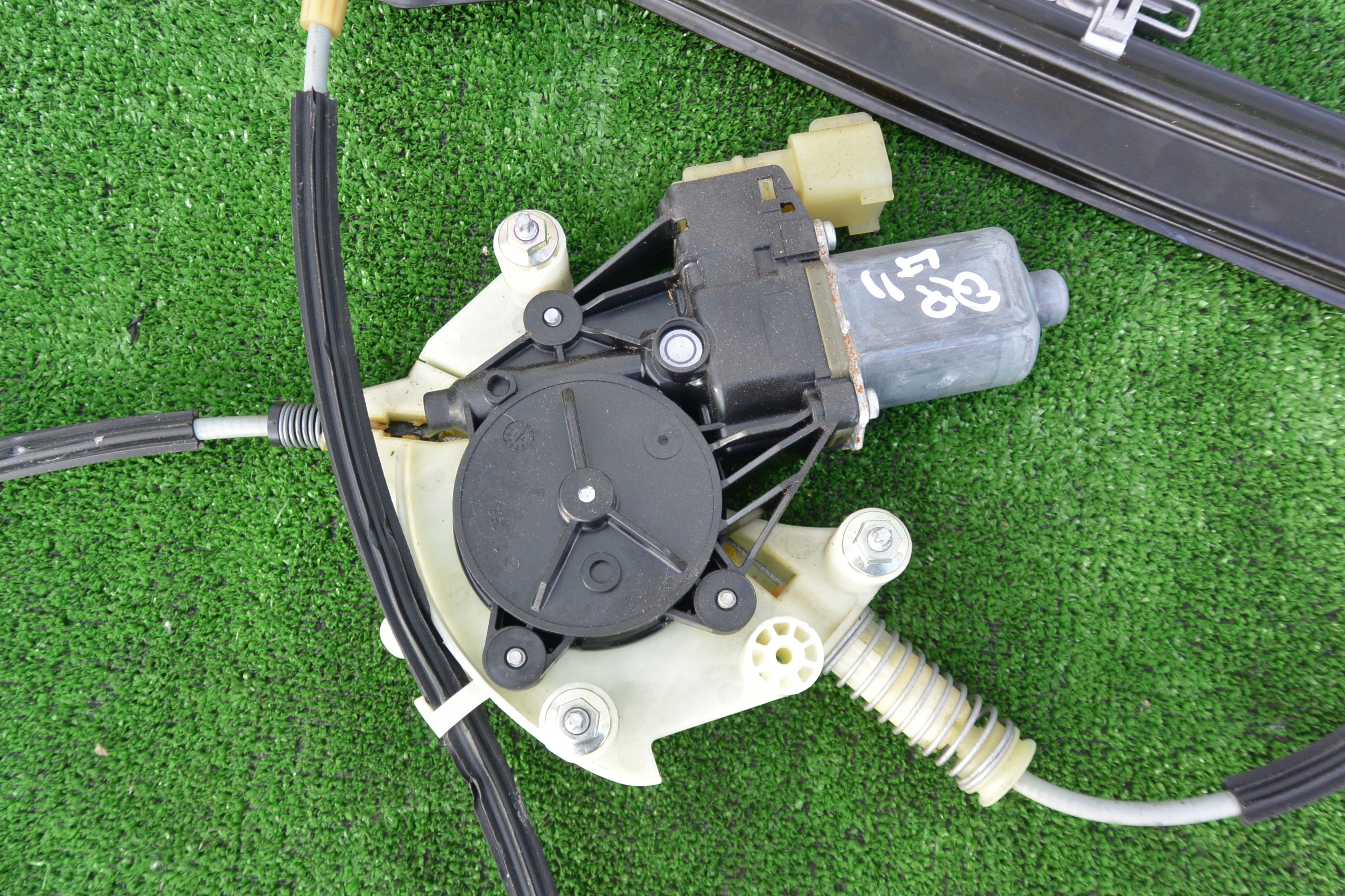 window regulator left rear part MASERATI QUATTROPORTE VI
