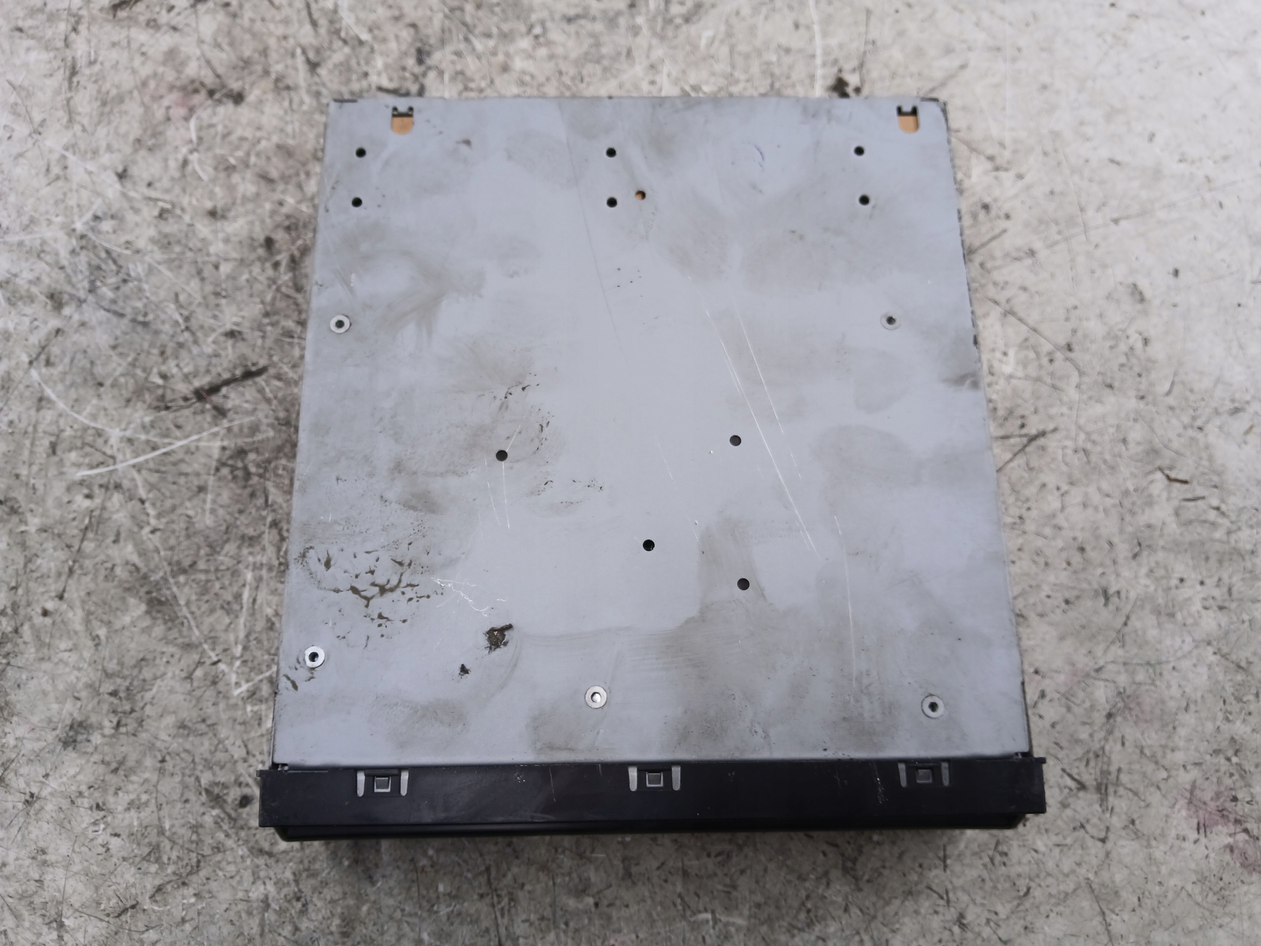 VOLVO V70 II player navigation devices NAVI 30732903