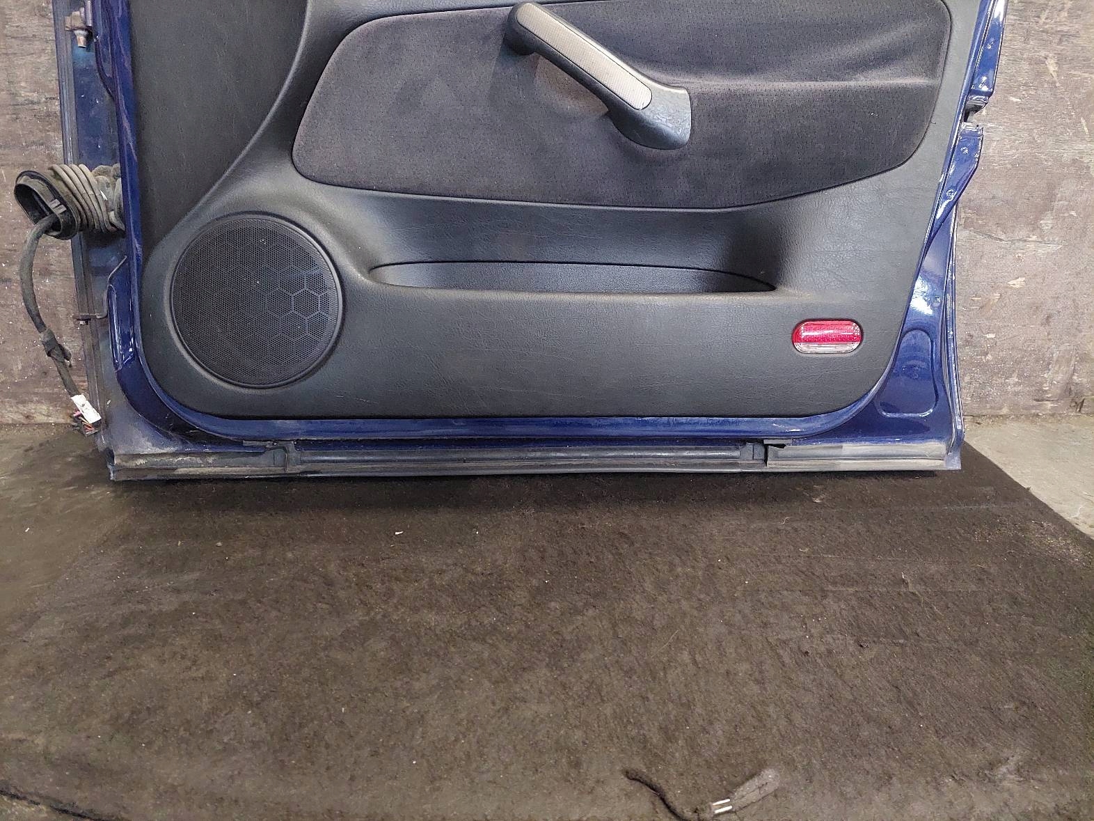 door complete right front VOLKSWAGEN BORA and LB5N