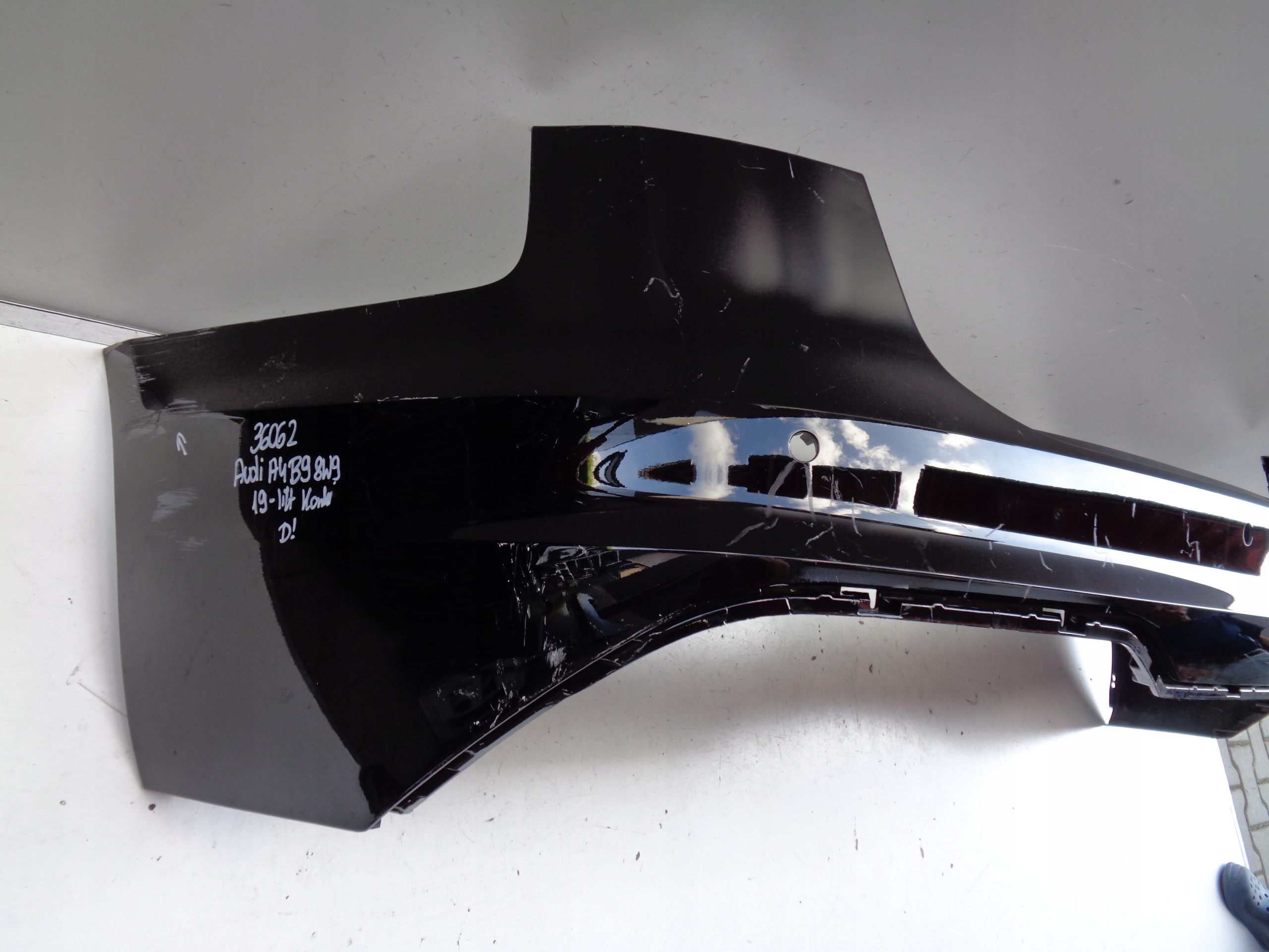 bumper rear AUDI A4 B9 8W9 19- LIFT KOMBI 36062