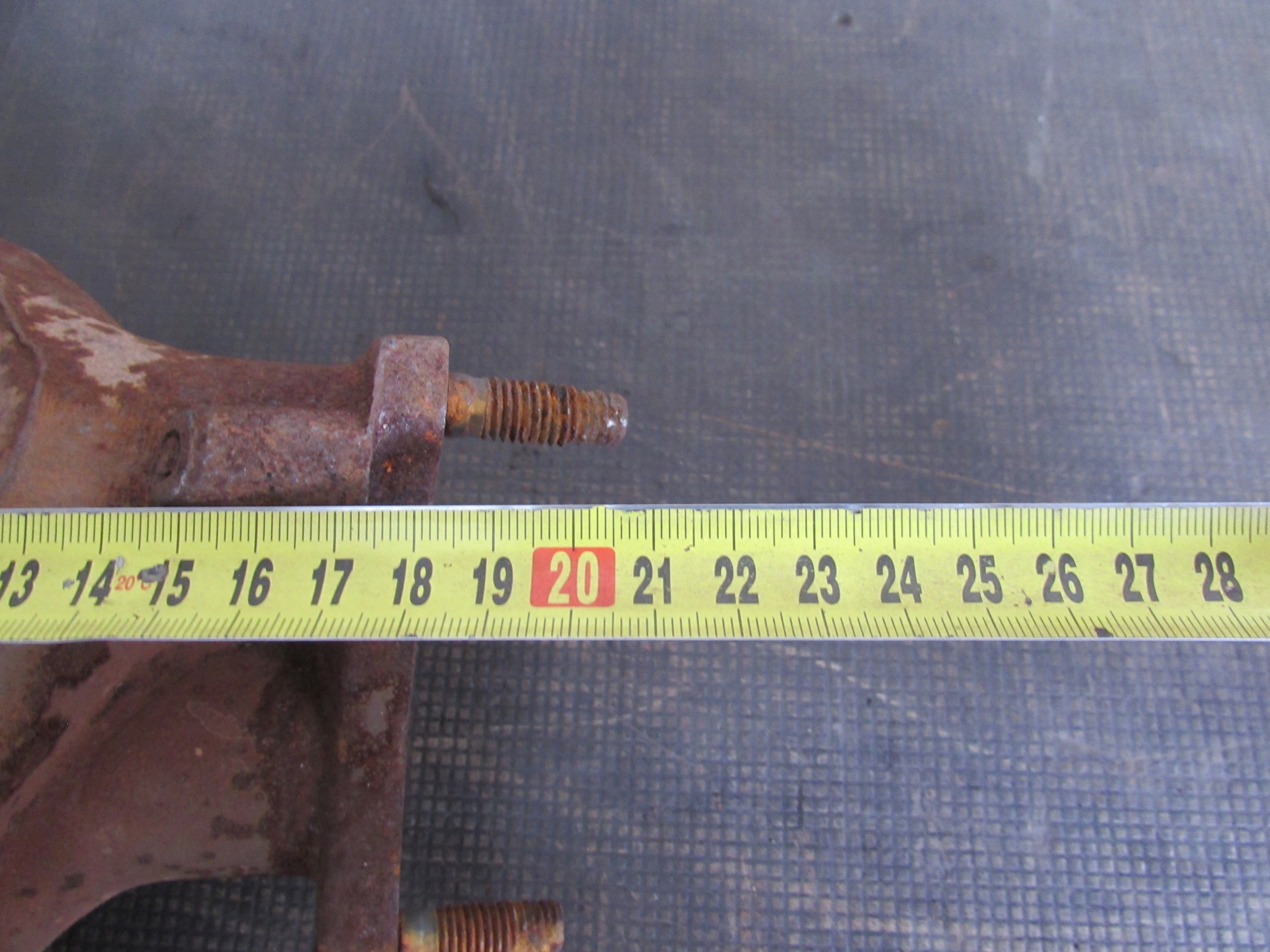 коллектор выпускной 032253033H vw POLO 1.6 b 8V 94-01 r.