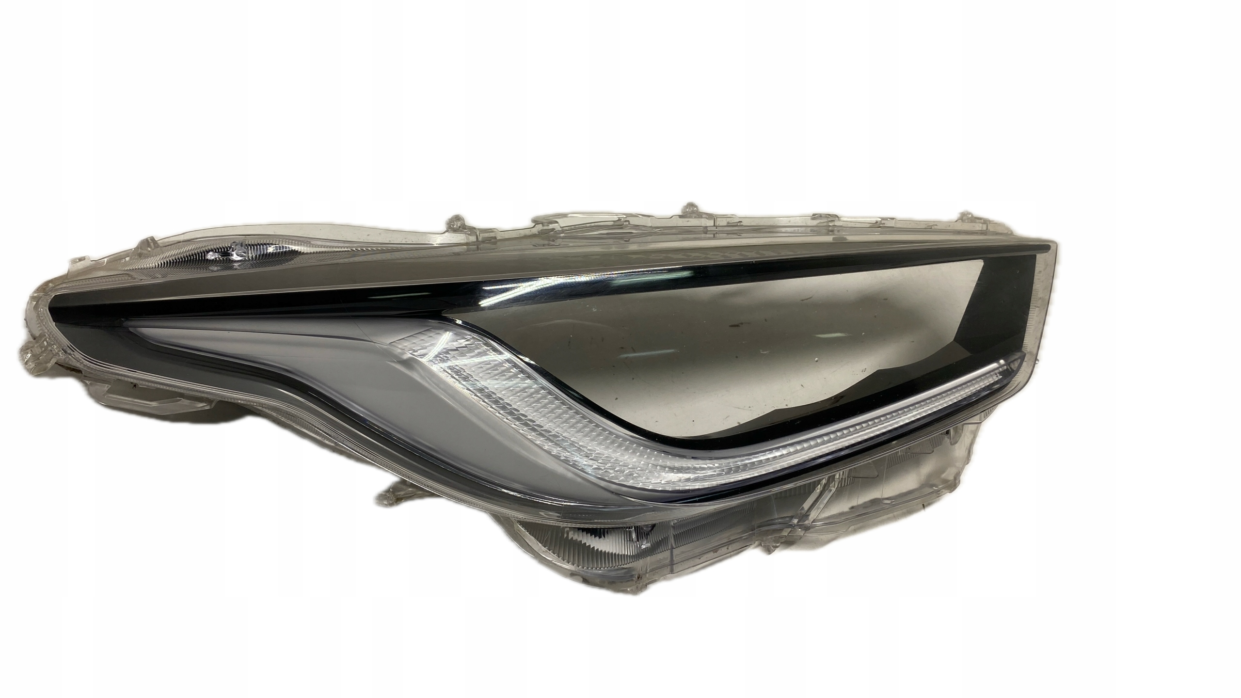 TOYOTA YARIS IV FULL LED KLOSZ light right right front 20-24