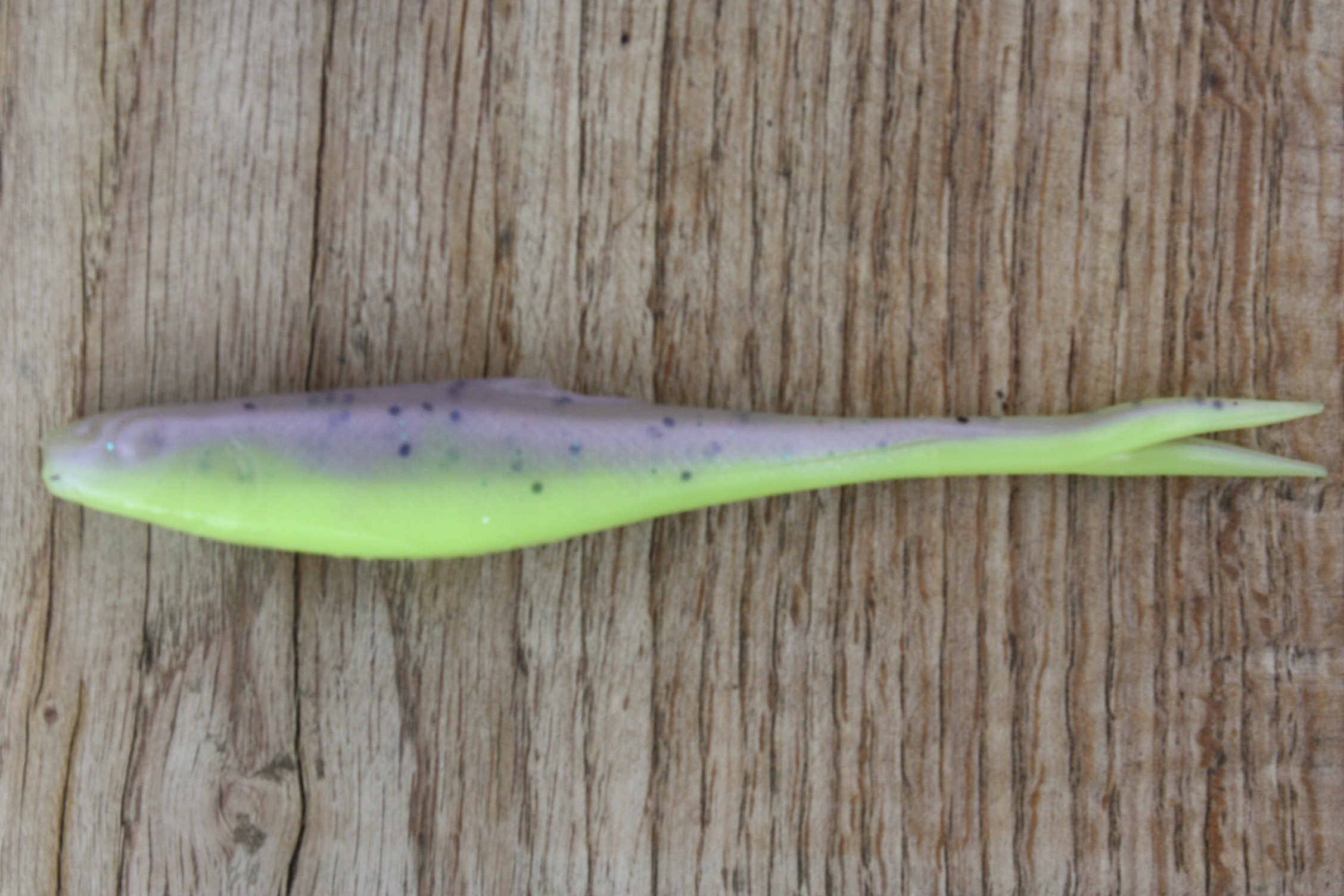 Guma Realistic Shad Matusiak Kiełb 8cm nr 038 Jaskółka