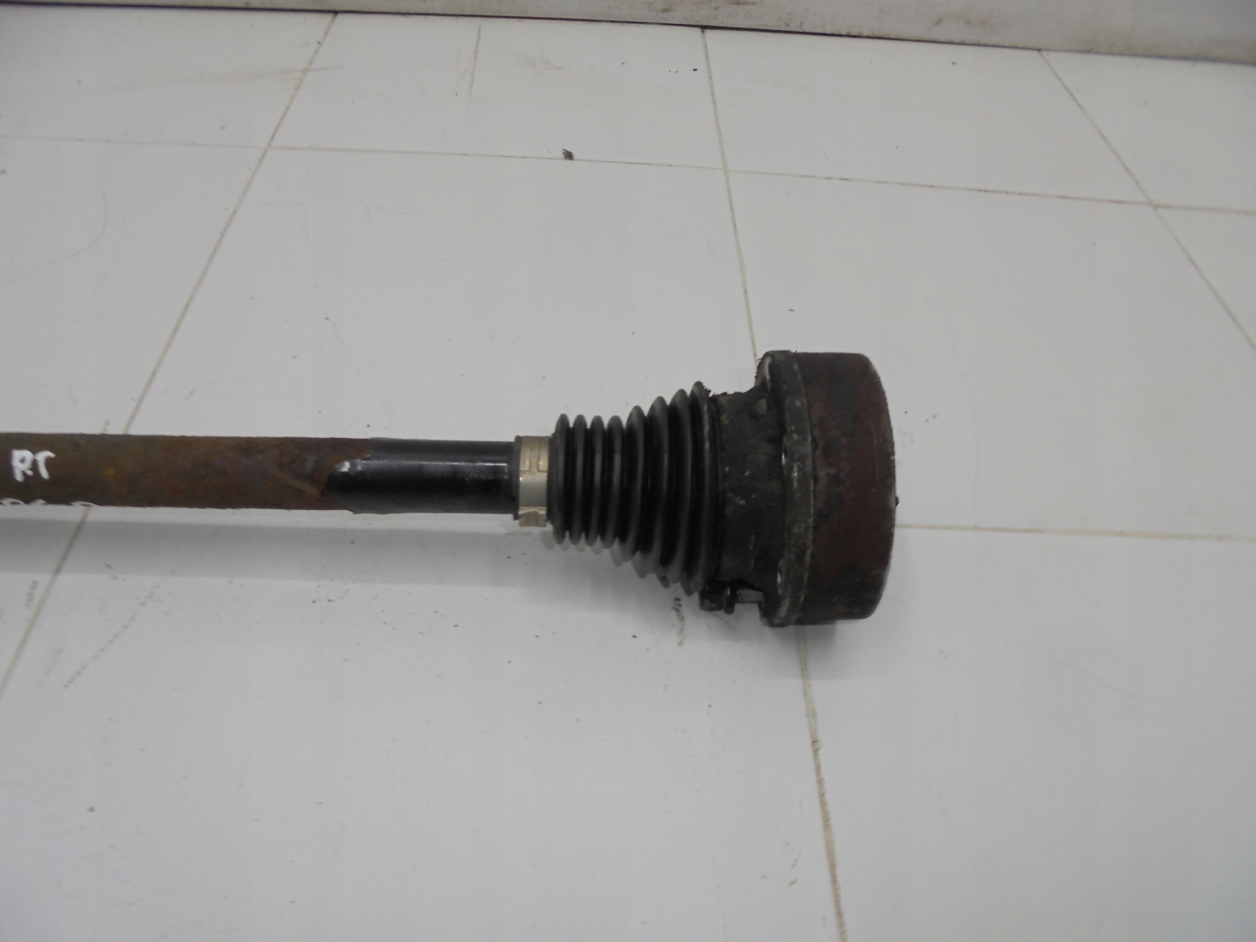 VW GOLF V TIGUAN KOMBI 4X4 semi-axis left left rear part