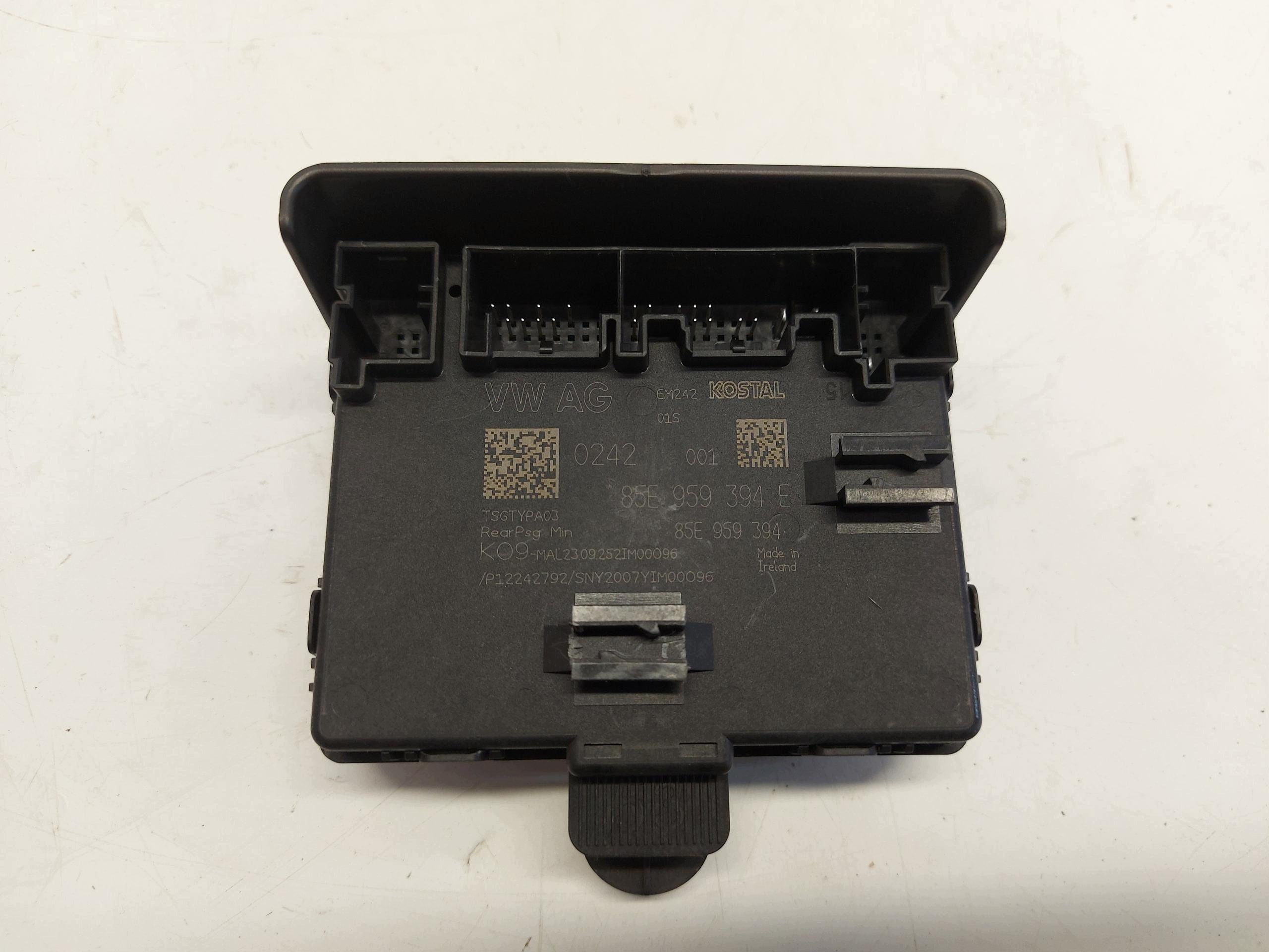 AUDI A5 8B3 B10 AVANT module control unit door 85E959394E