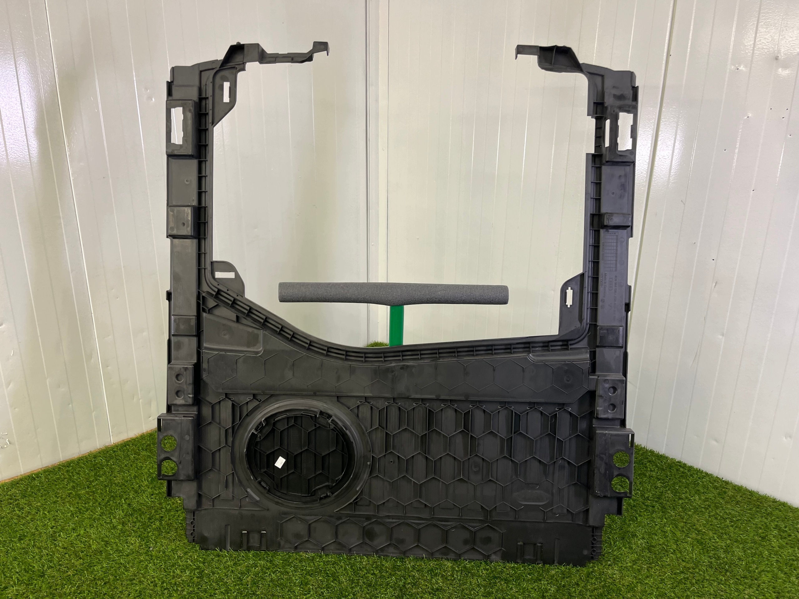 floor boot AUDI A6-C7 AVANT 4G9864106A