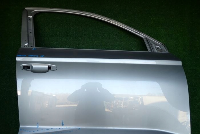 SKODA KODIAQ 16- door right front front
