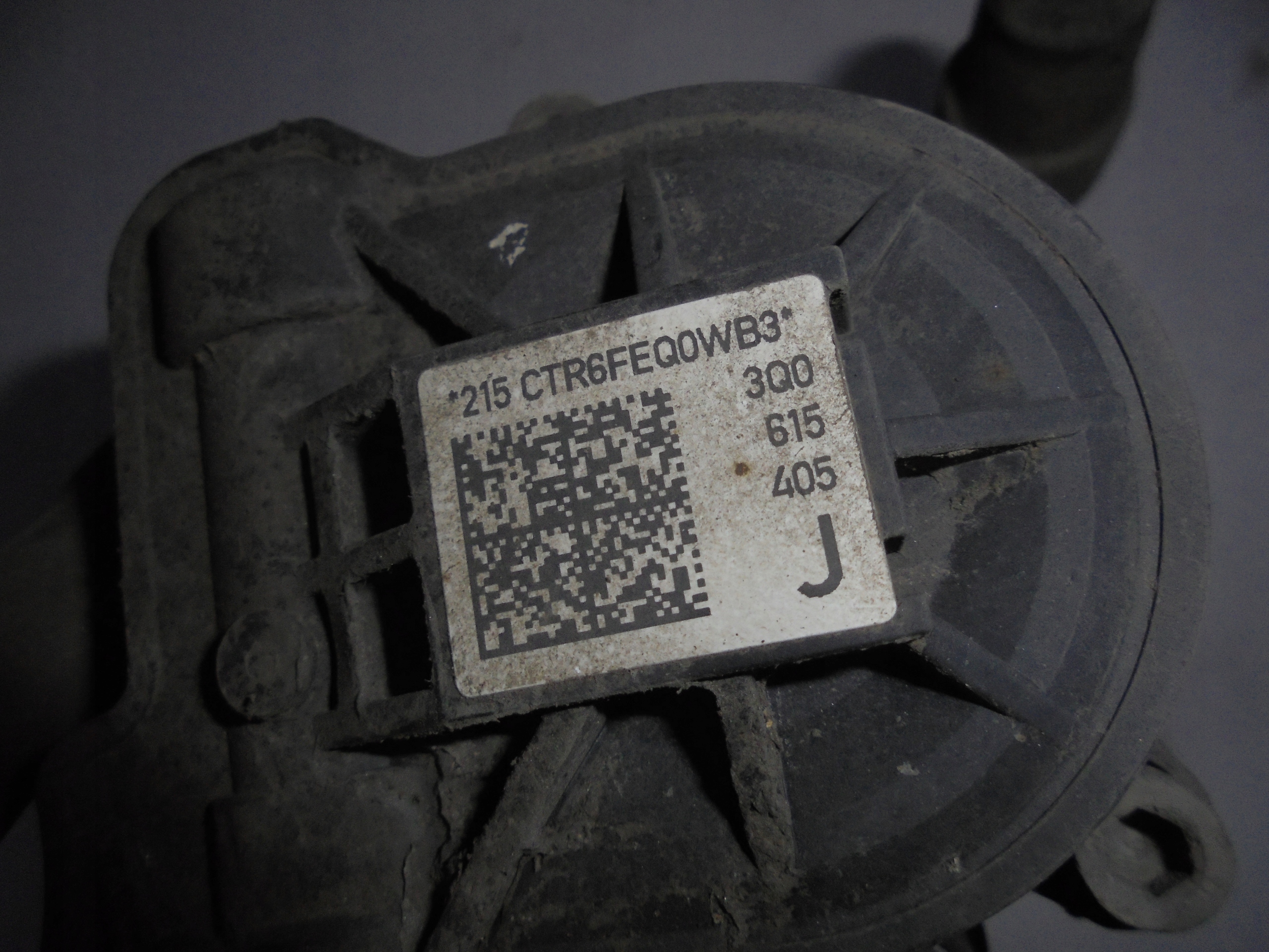 VW PASSAT B8 caliper brake left right rear part 14R