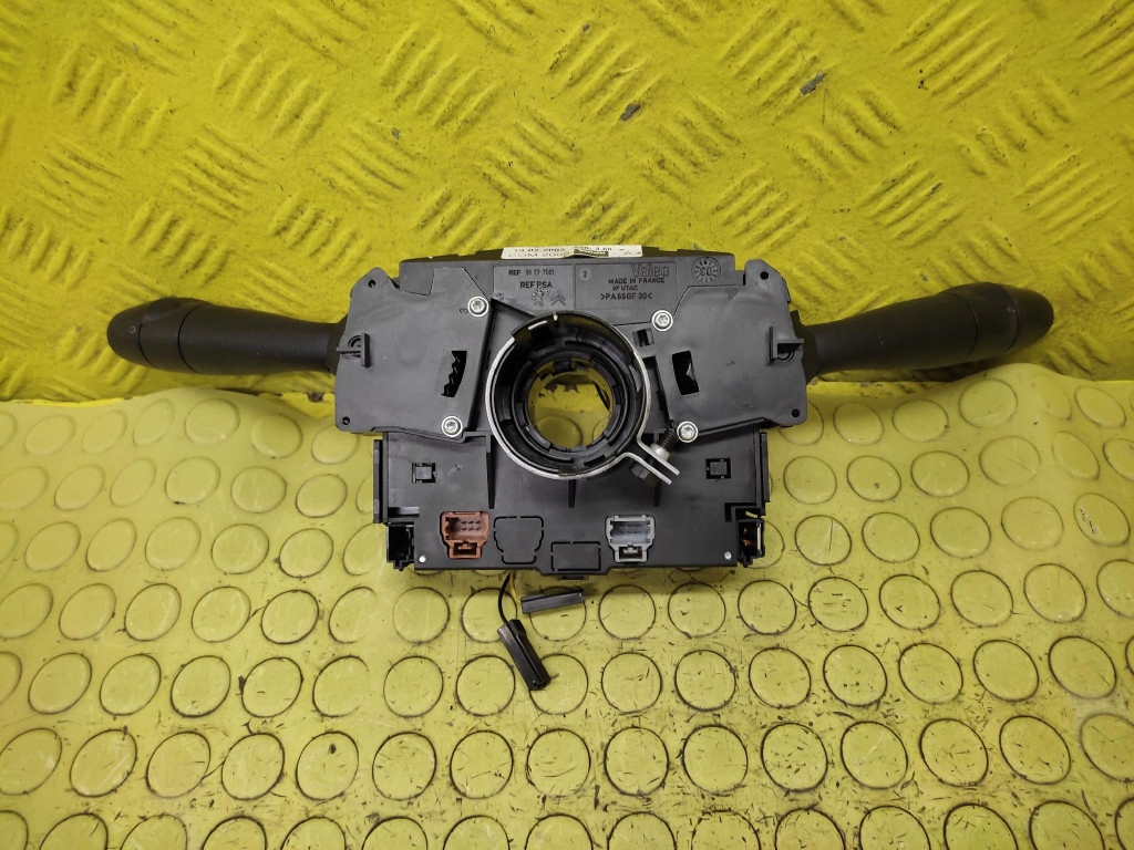 CITROEN C3 steering wheel levers and controls 96491652XT