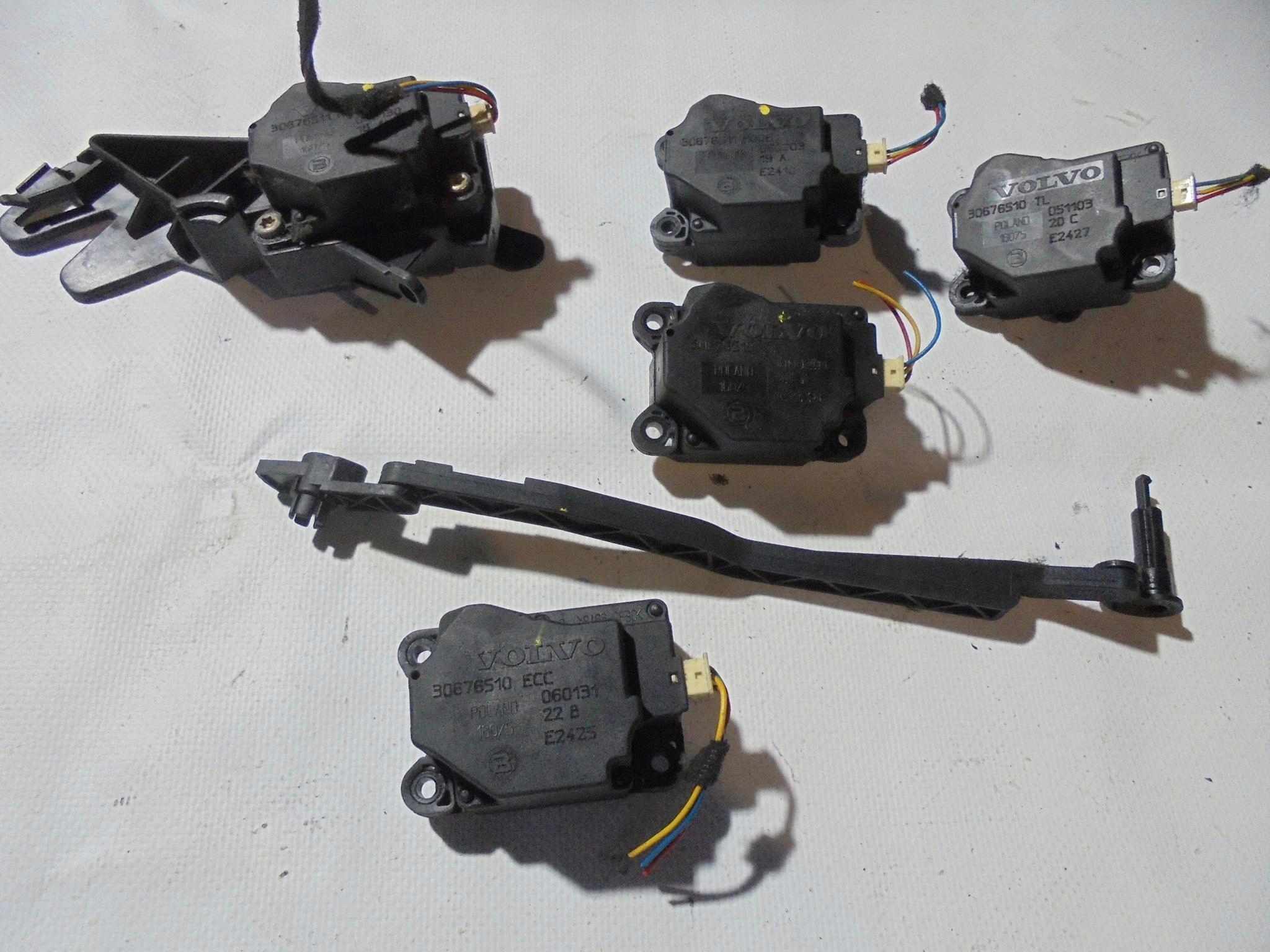 30676510 30676511 volvo XC90 и 4.4 V8 2006
