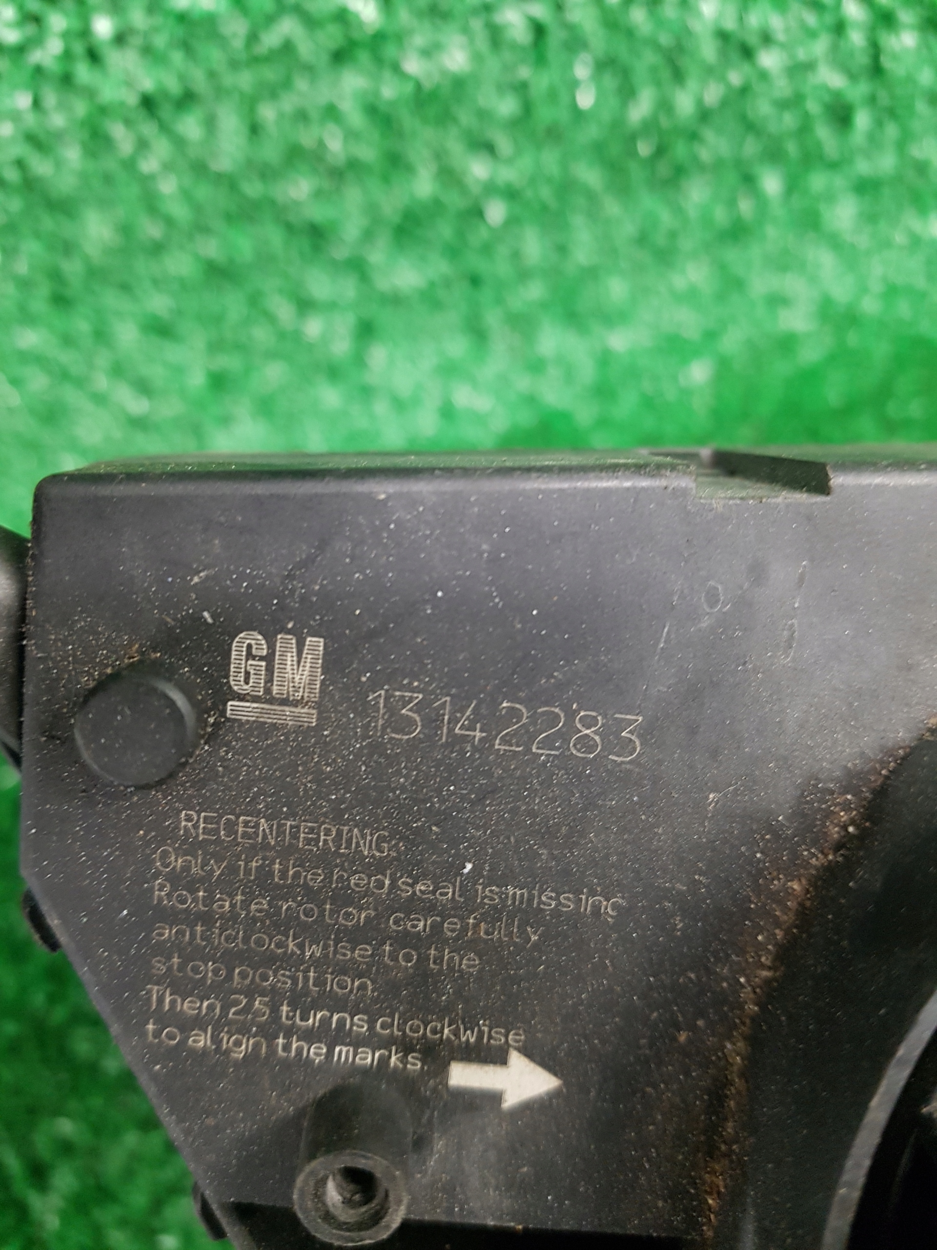 steering wheel levers and controls OPEL CORSA D 13142283