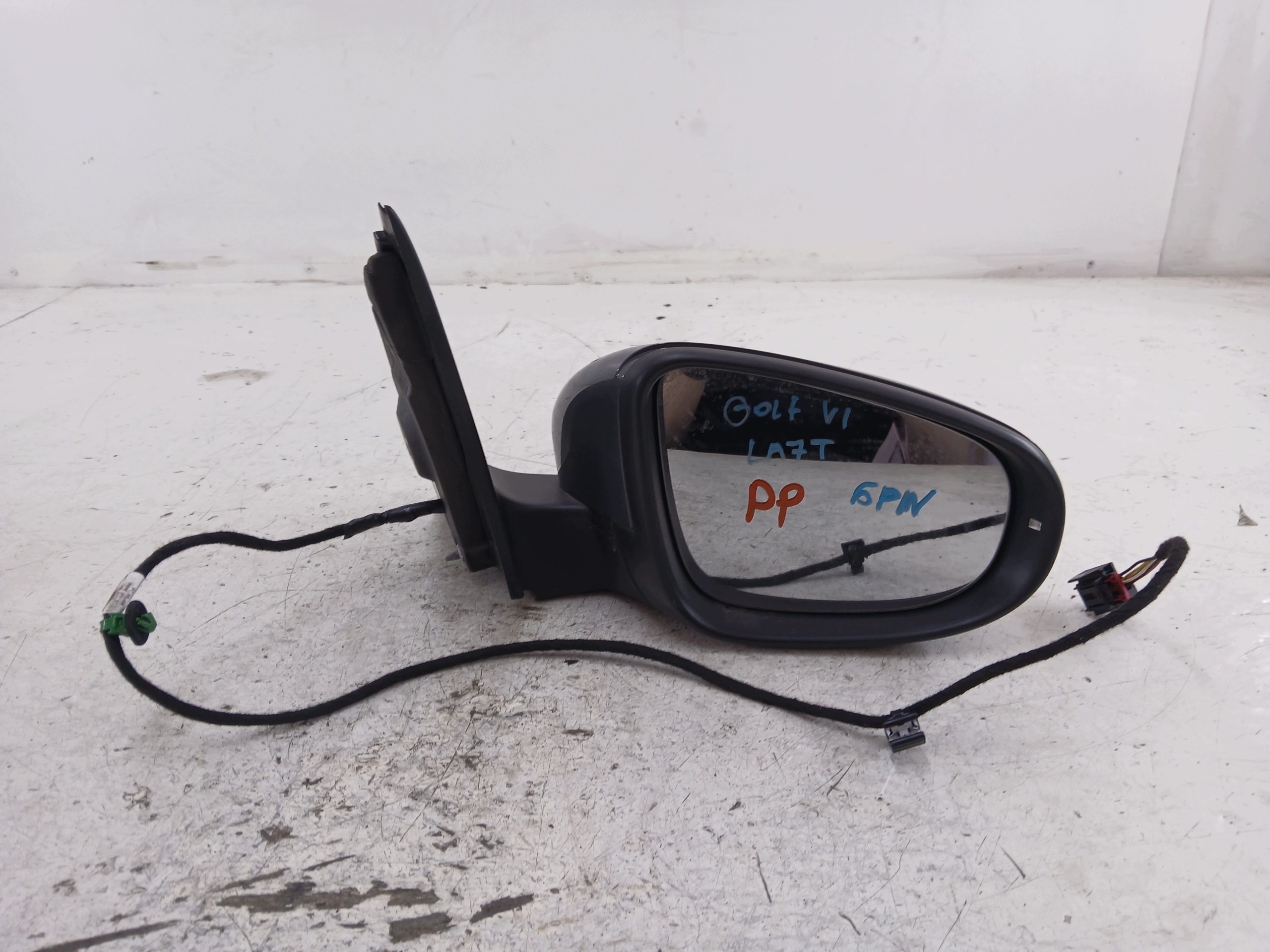 VW GOLF VI mirror right front LA7T 6 PIN