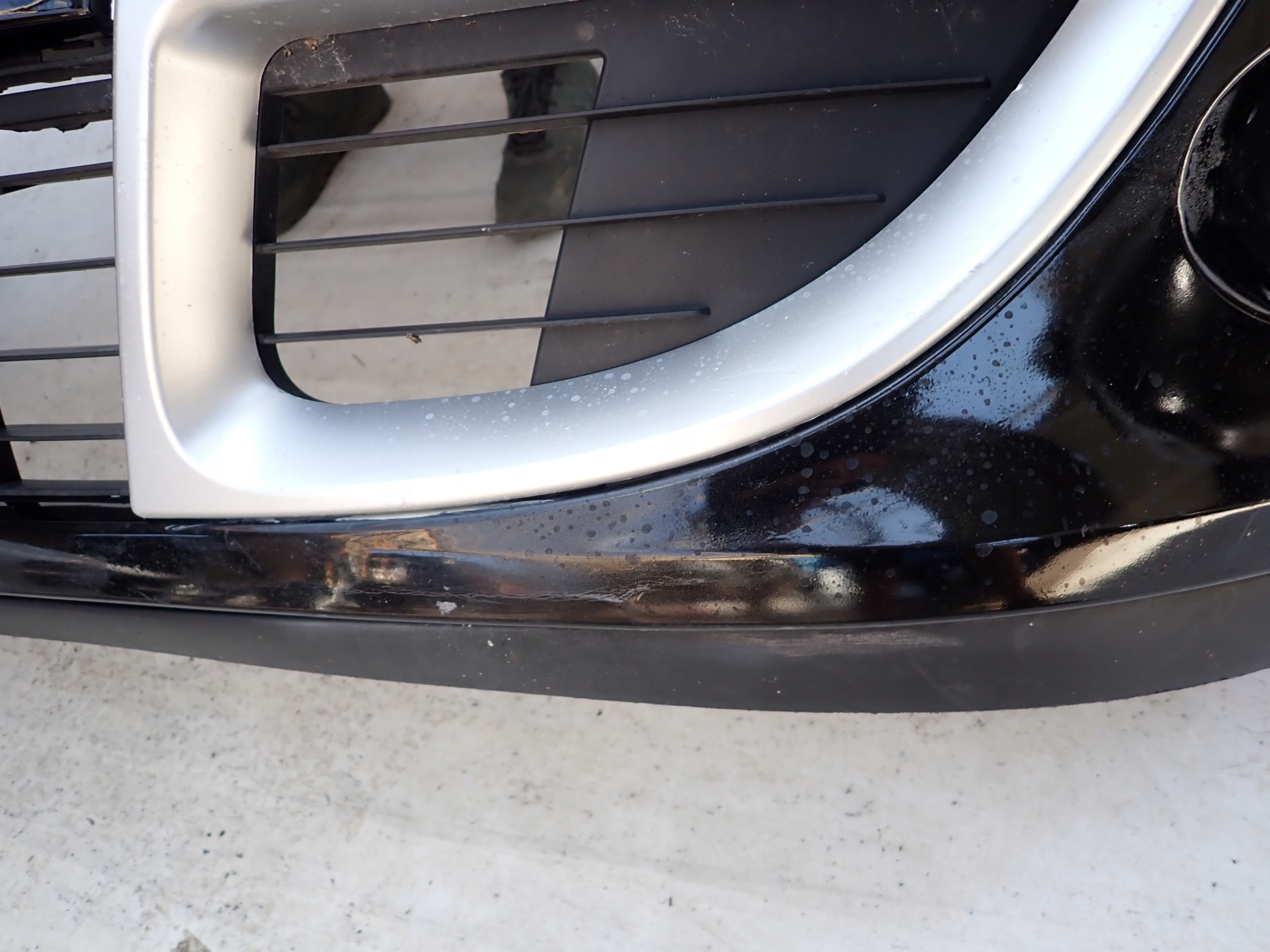 RENAULT SCENIC III 09- bumper front front KROTKI