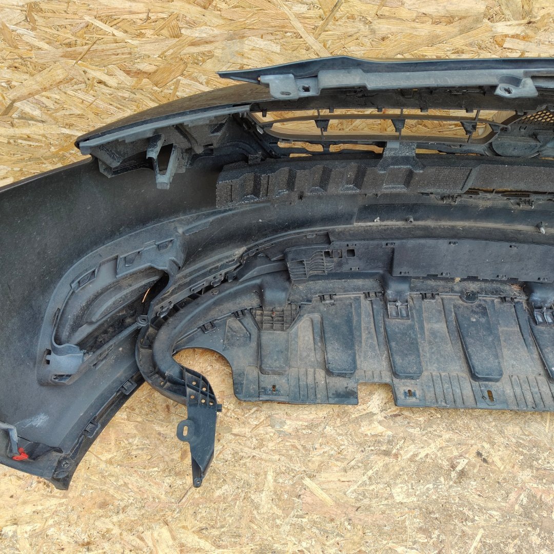 front bumper grille OPEL CORSA E 5D complete black paint Z22C