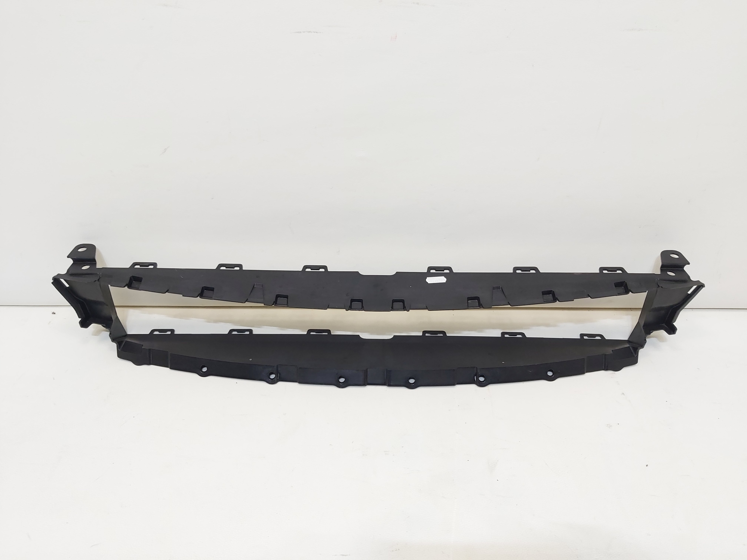 39061597 - ВОЗДУХОЗАБОРНИК РУЛЕВОЕ КОЛЕСО OPEL ASTRA K