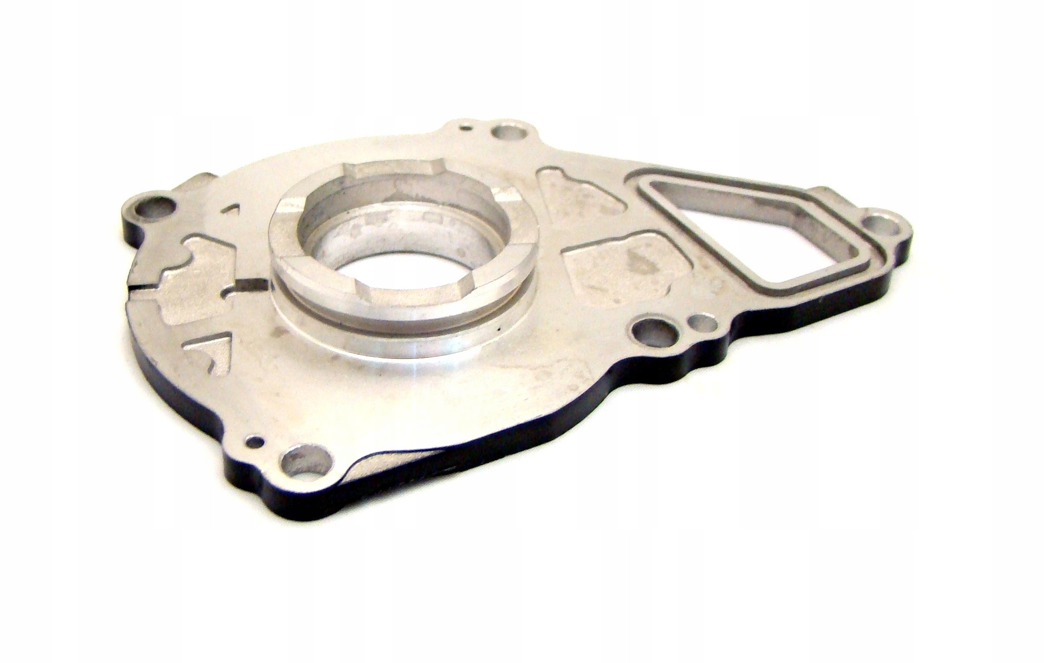 JUNAK NK650 KARTER CZARNY MAT POMPY WODNEJ
