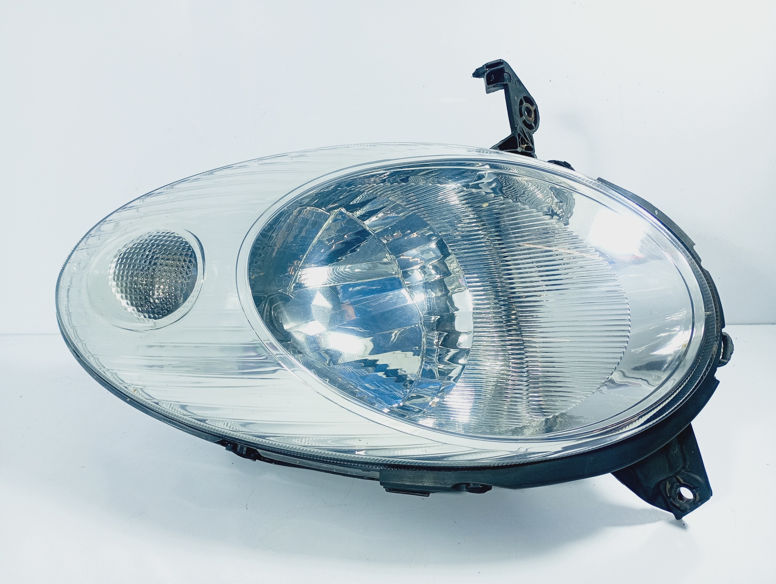 light left front reflektor left front 89009188 Nissan Micra K12 03-10