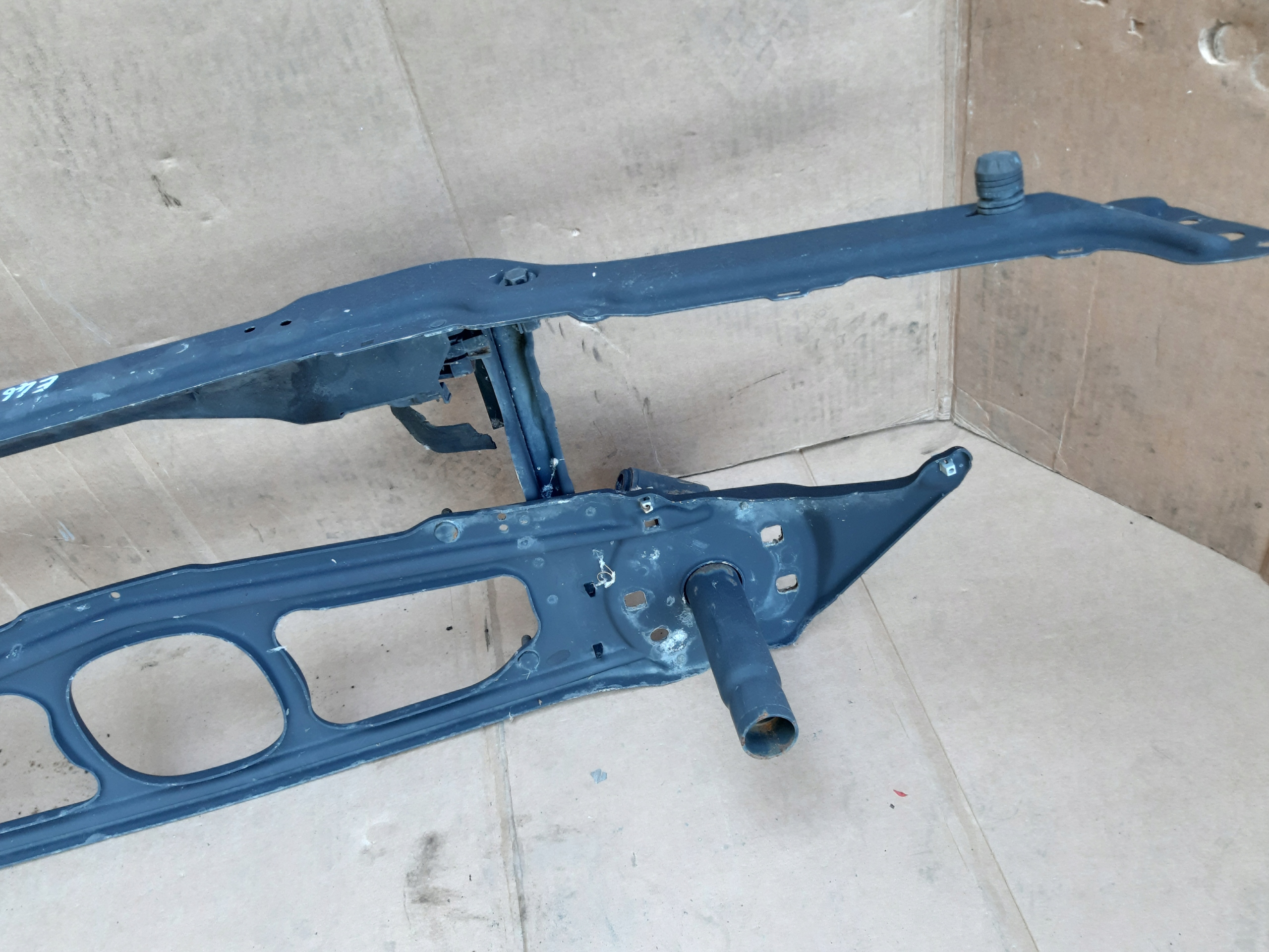 support panel for radiators pillar iron BMW E46 CABRIO