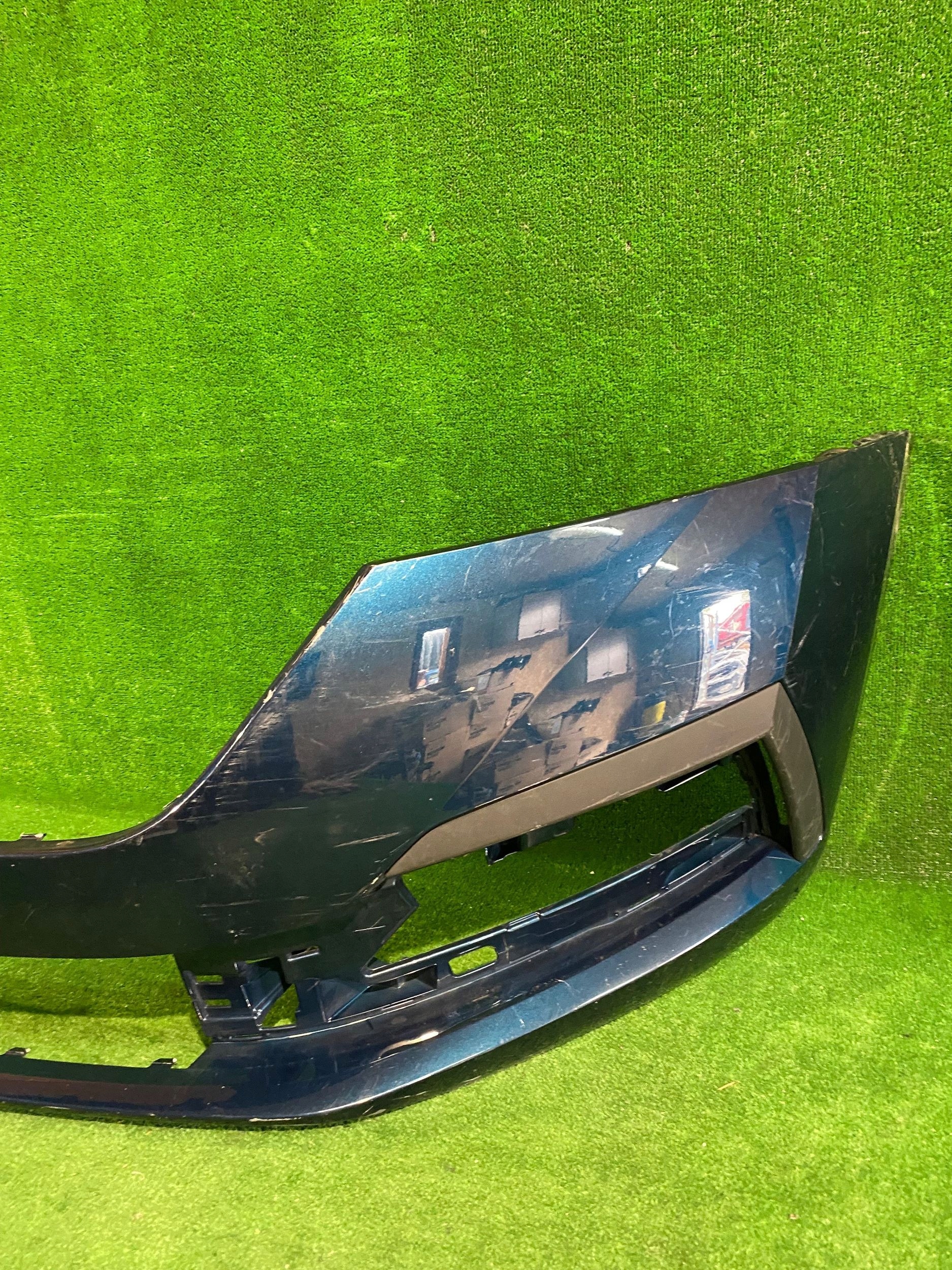 Frontstoßstange SKODA OCTAVIA IV ohne PDC