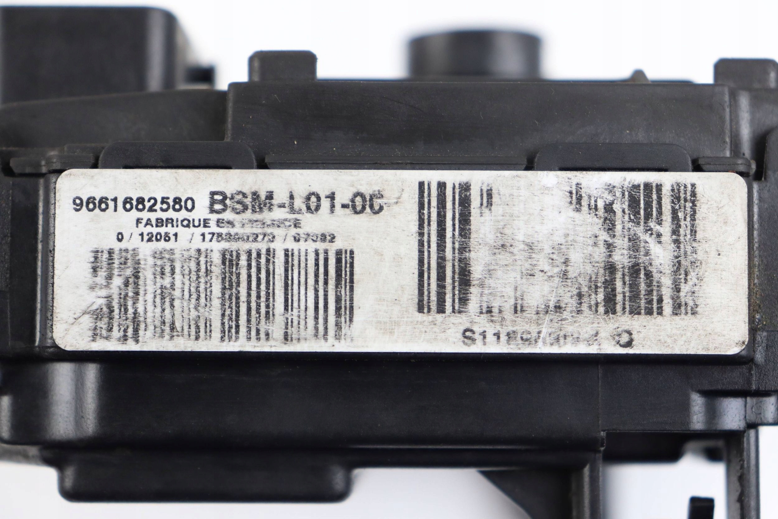 CITROEN PEUGEOT module compartment control unit BSM 9661682580 S118983001Q