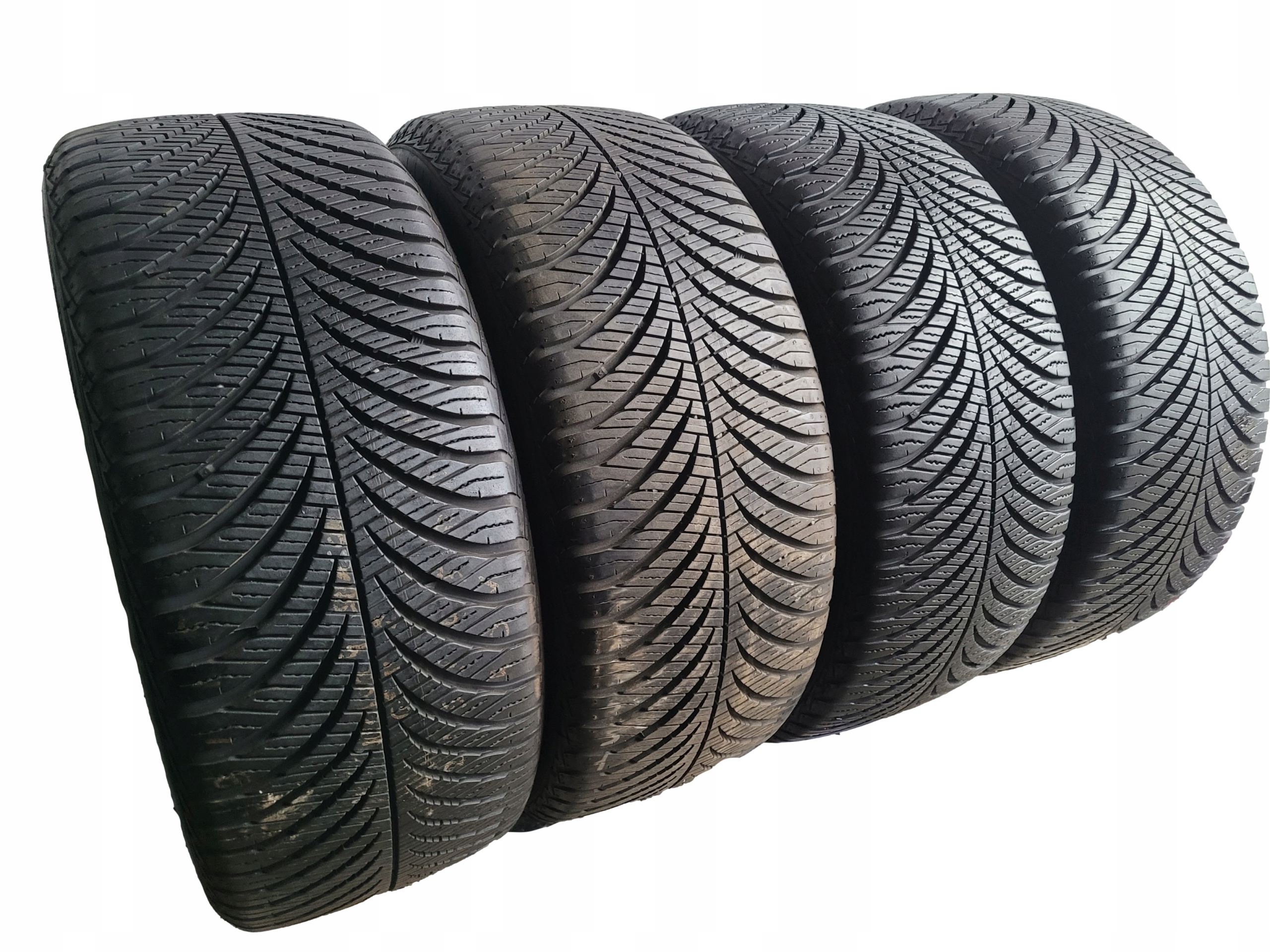 Goodyear Vector 4Seasons G2 215/45 R16 90V 8mm