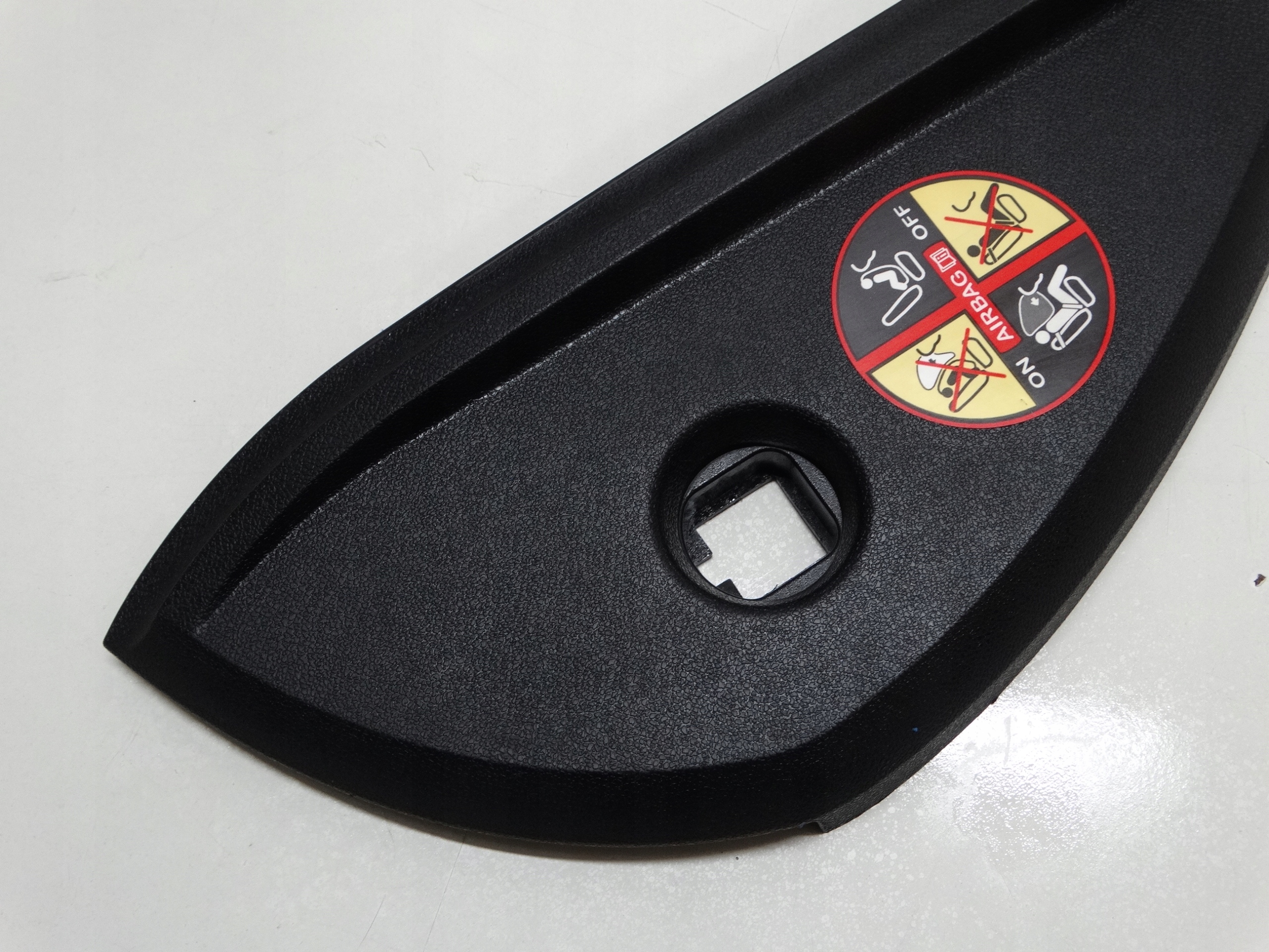 cover spoiler consoles right RENAULT LAGUNA III