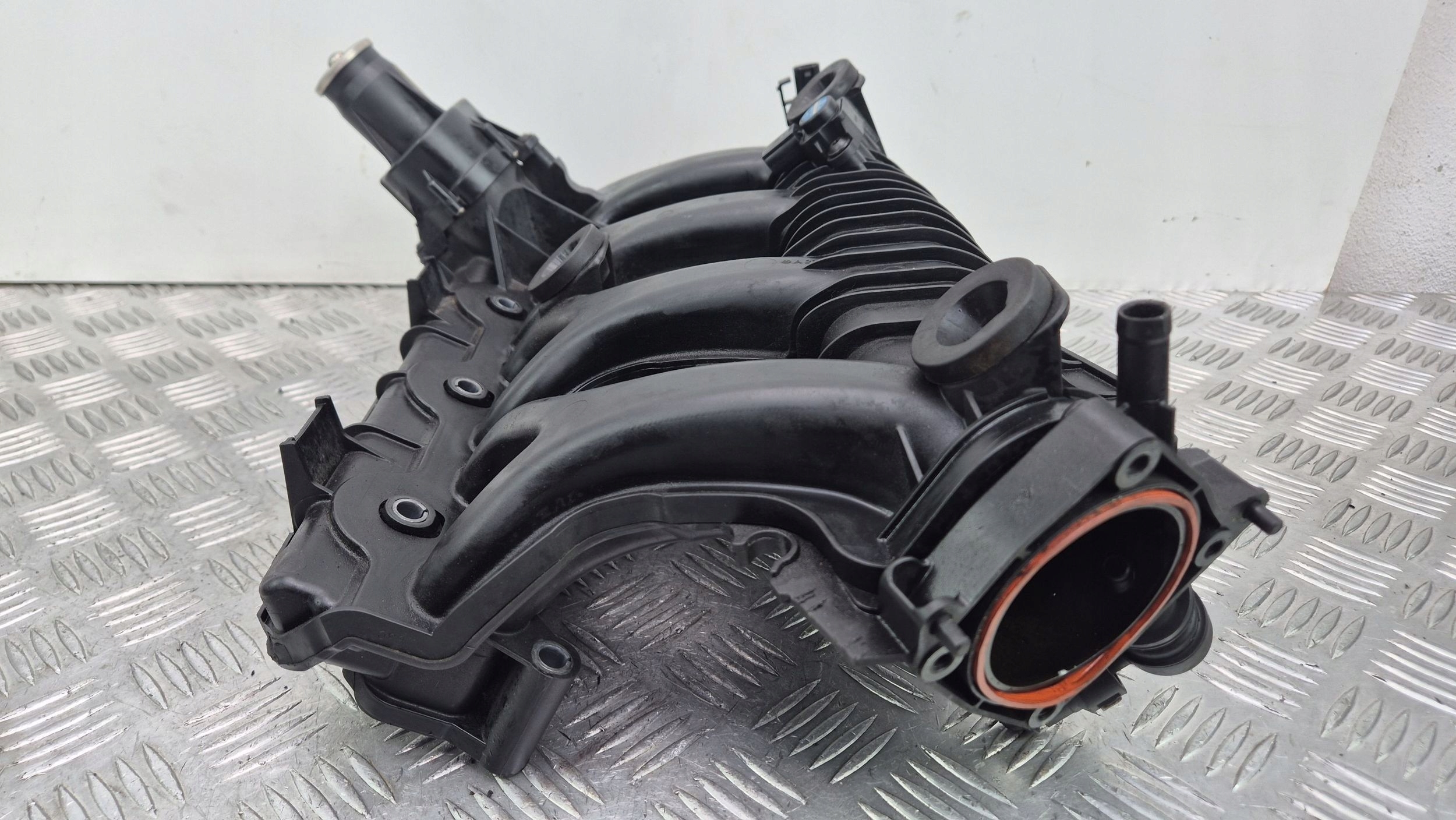 Mercedes E200 CGI W212 intake manifold A2710903037 M271.860