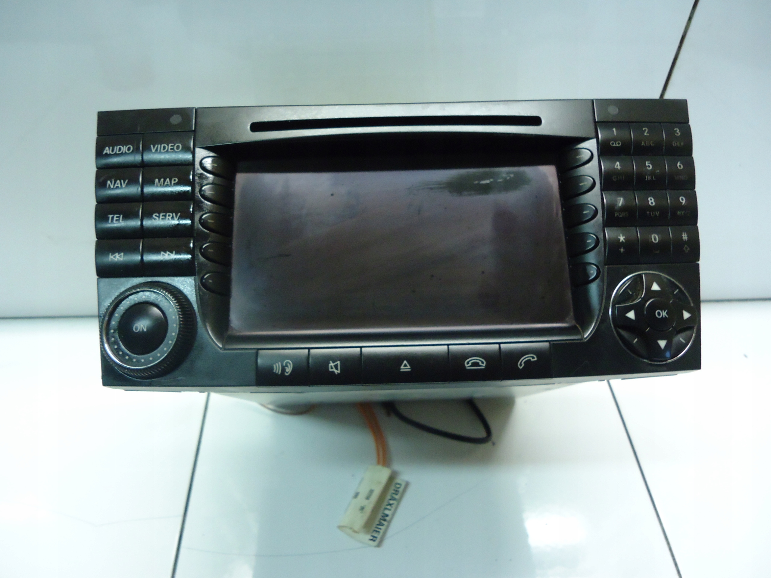 MERCEDES W211 RADIO CD Navigation A2118276842