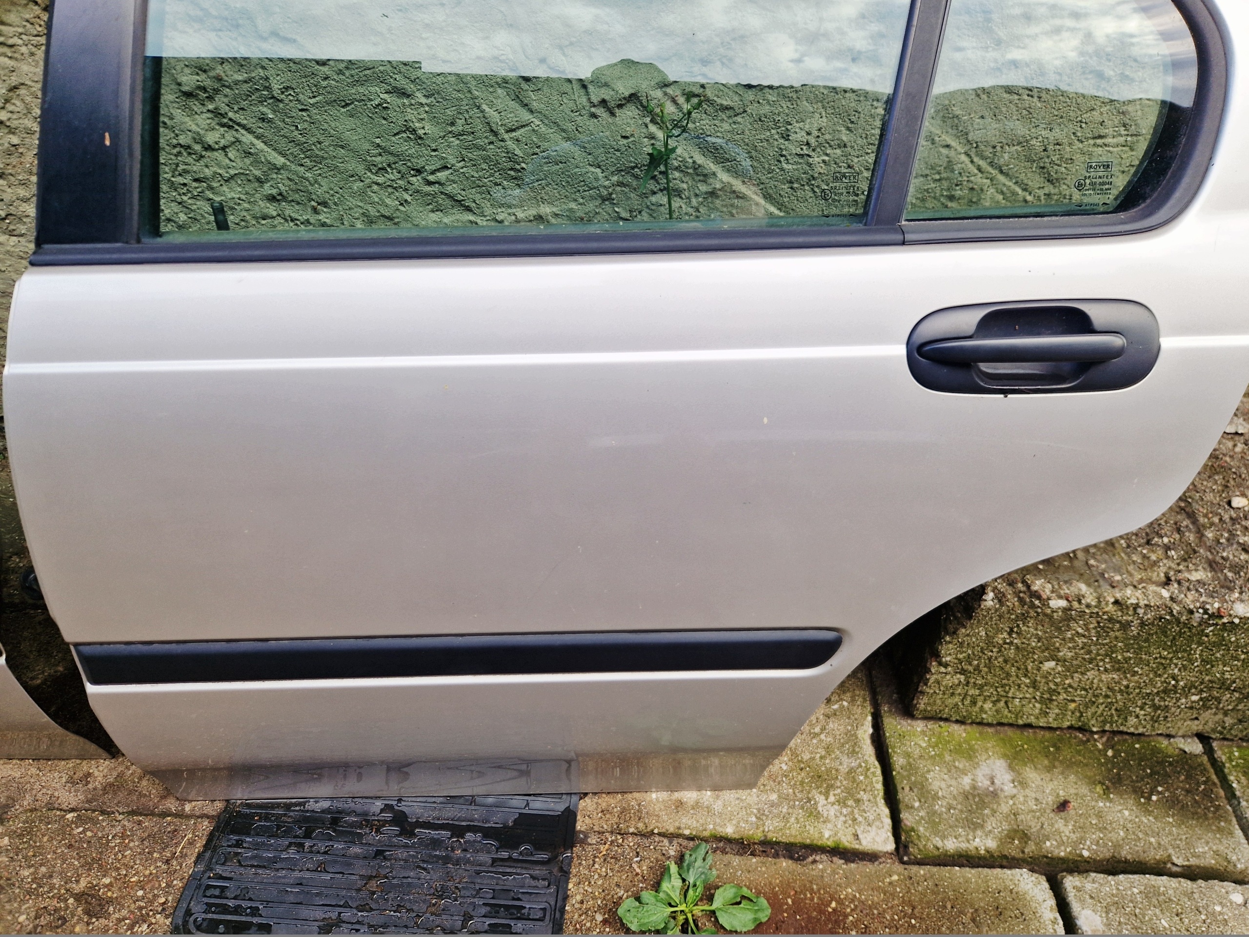 ROVER 400 HB 5D door left rear part rear. silver