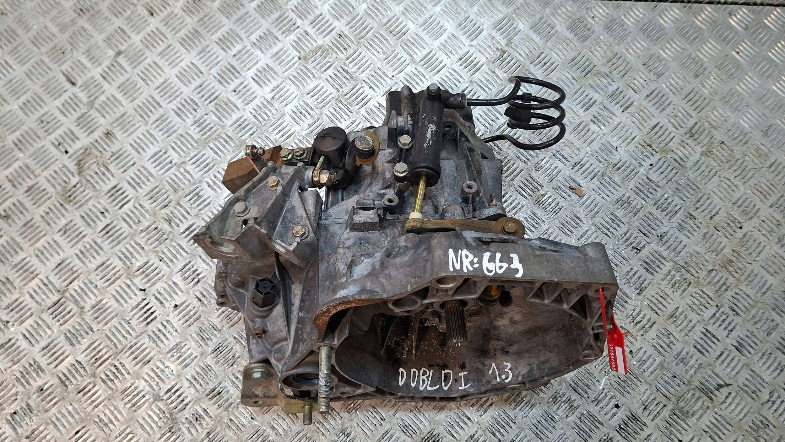 gearbox, 55229495 FIAT DOBLO and 1.3 MJET -2009 below sensor PREDKOSCI
