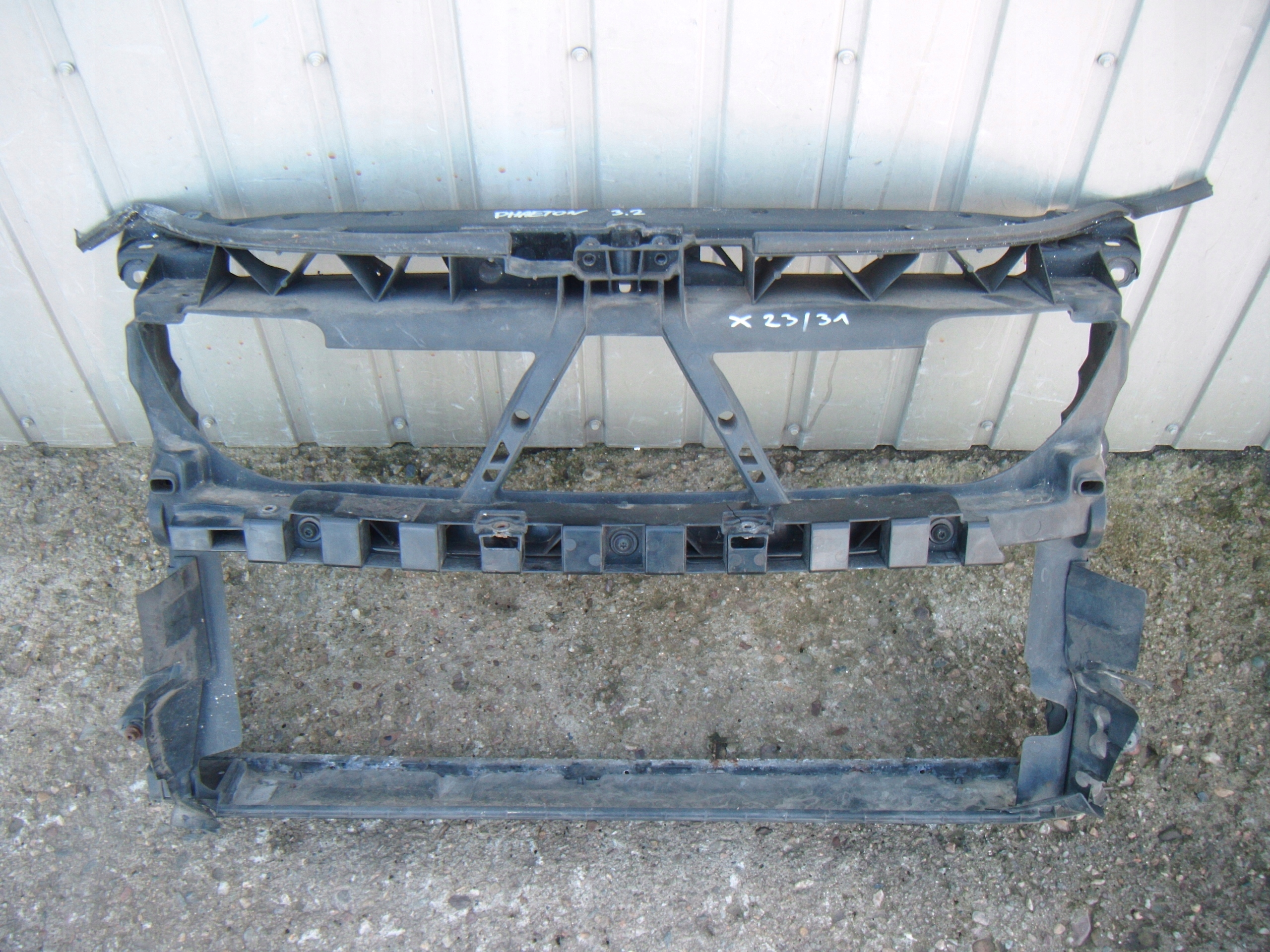 VW PHAETON PAS PRZEDNI IGŁA 3D0805588